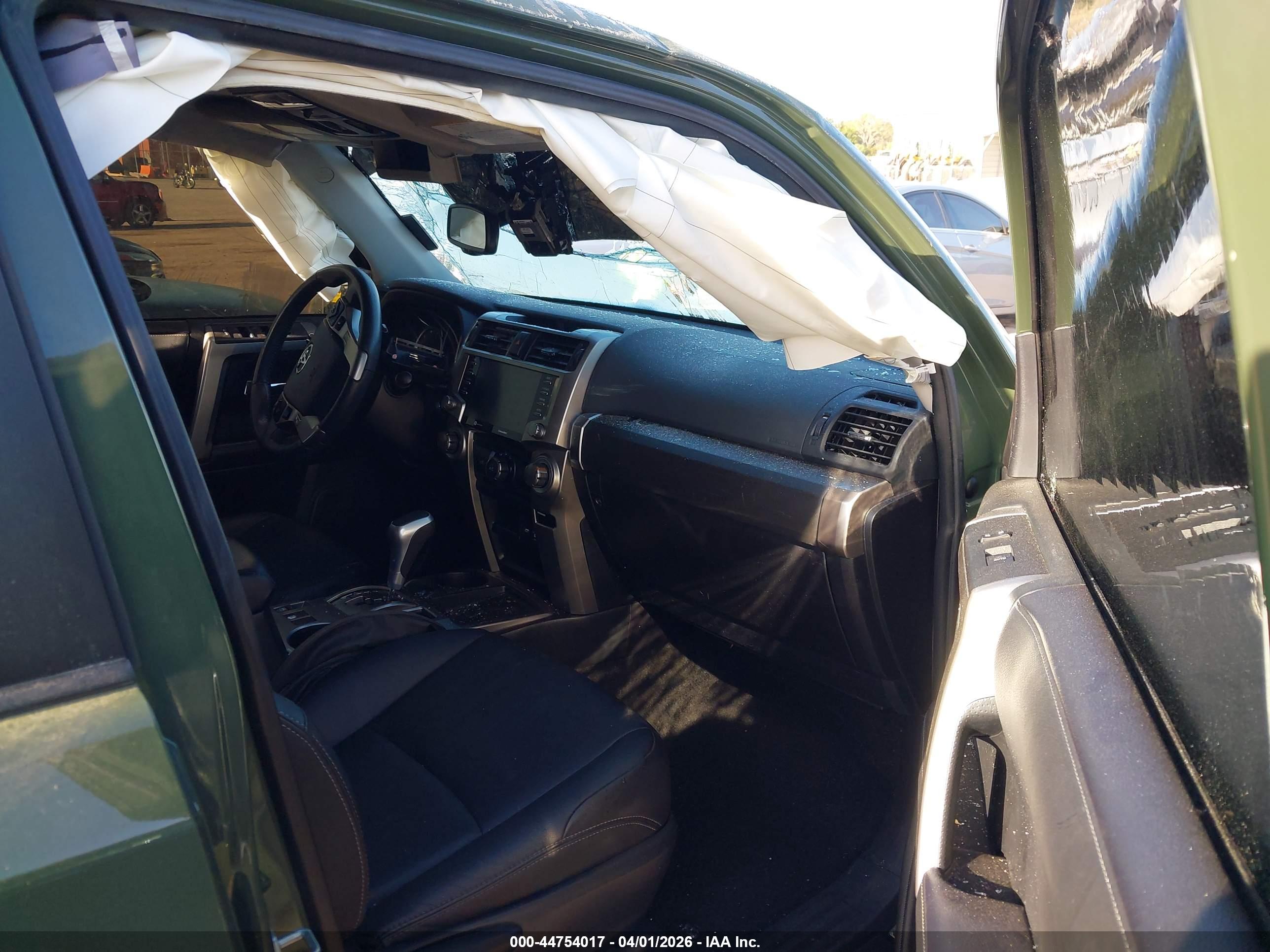 TOYOTA 4RUNNER image 5