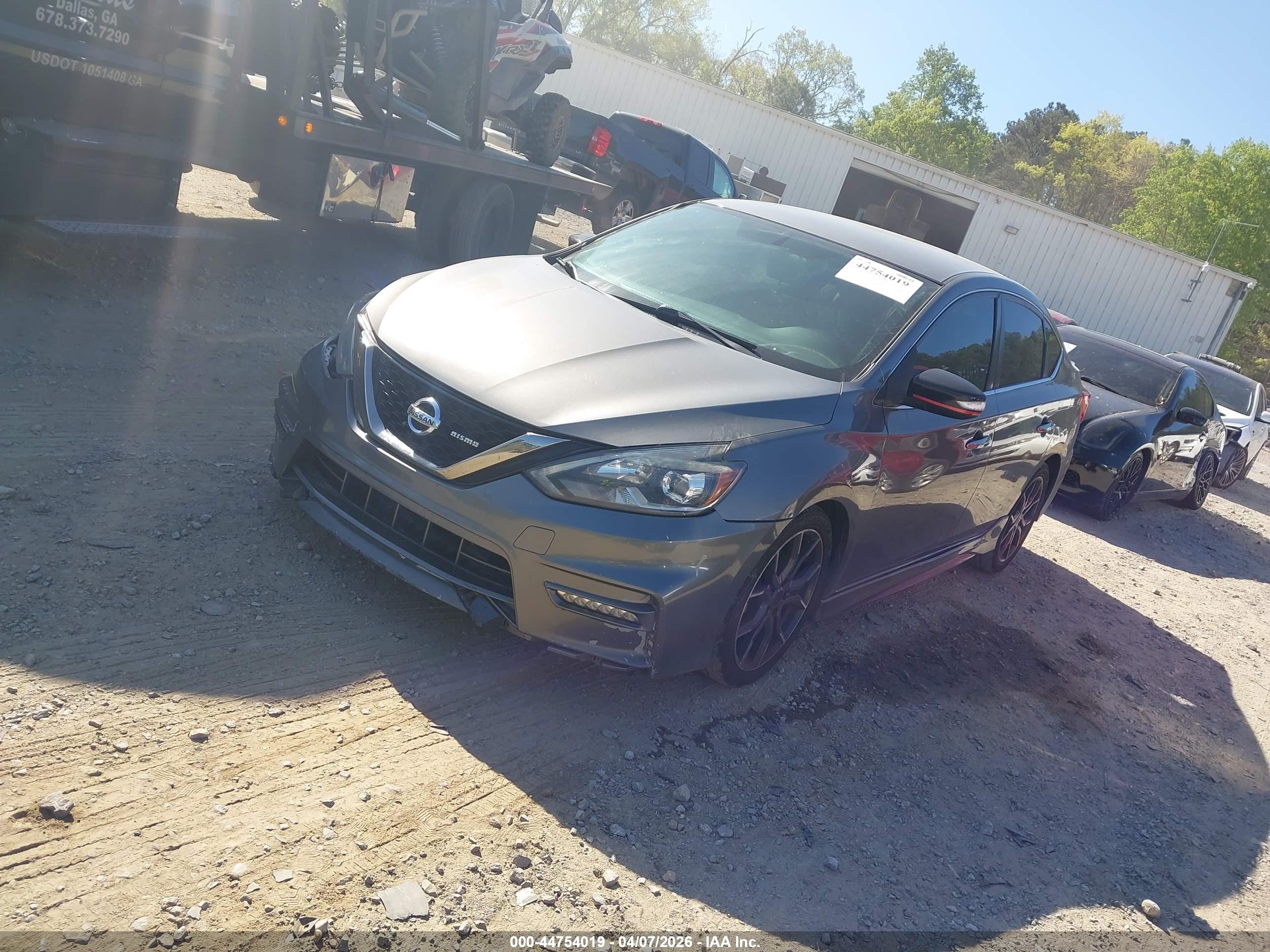 NISSAN SENTRA image 2