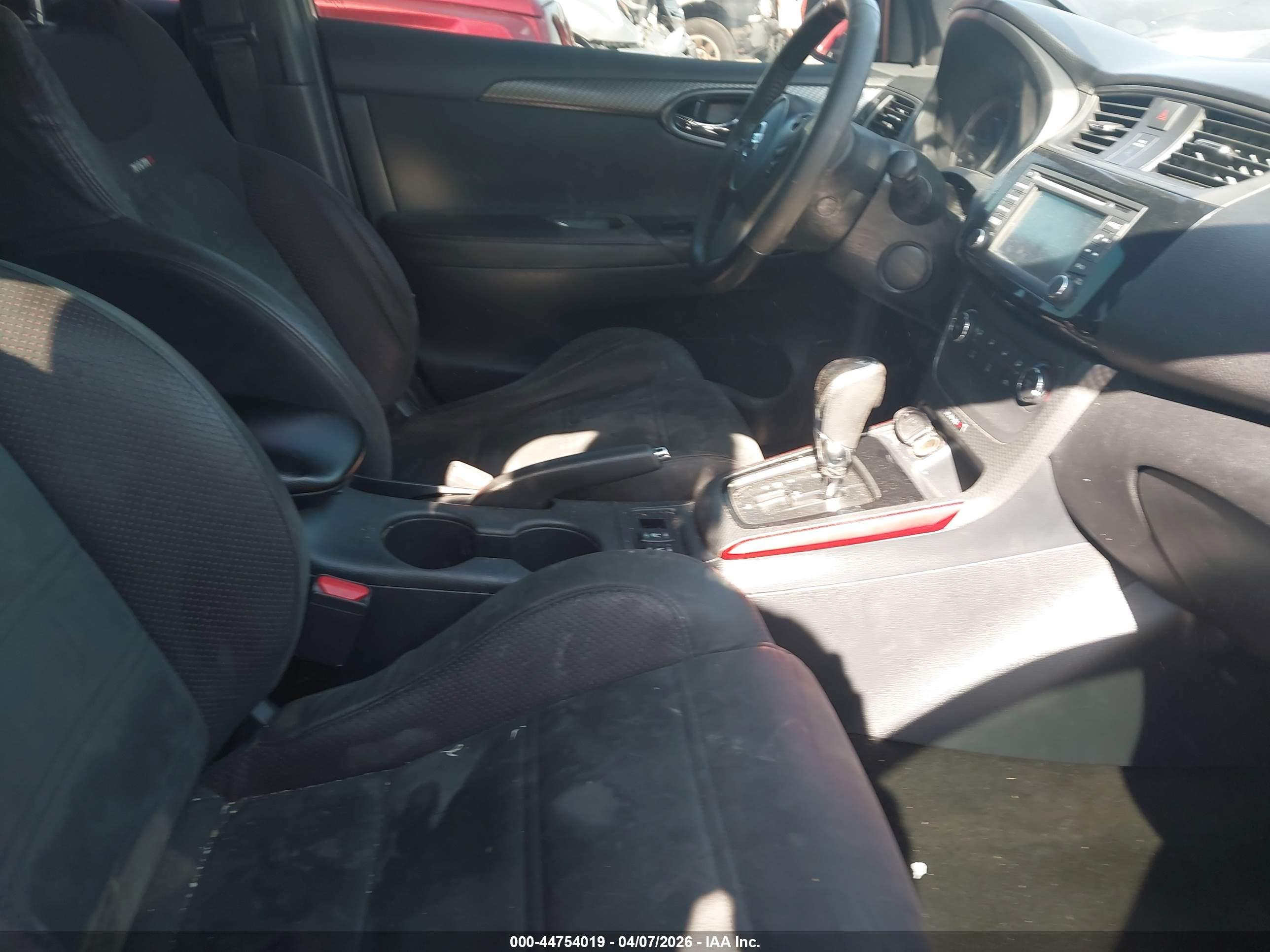 NISSAN SENTRA image 5