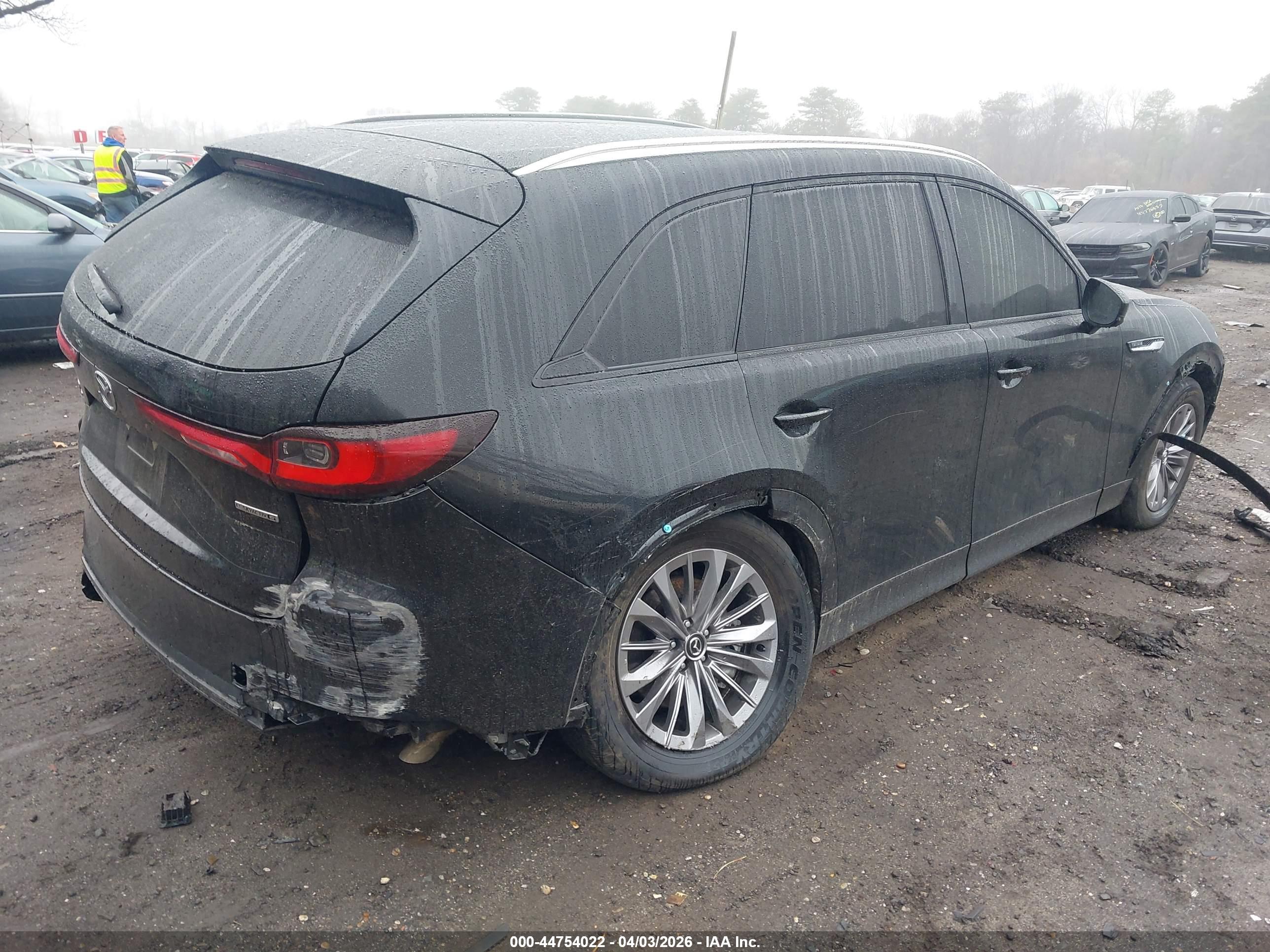 MAZDA CX-90 image 4