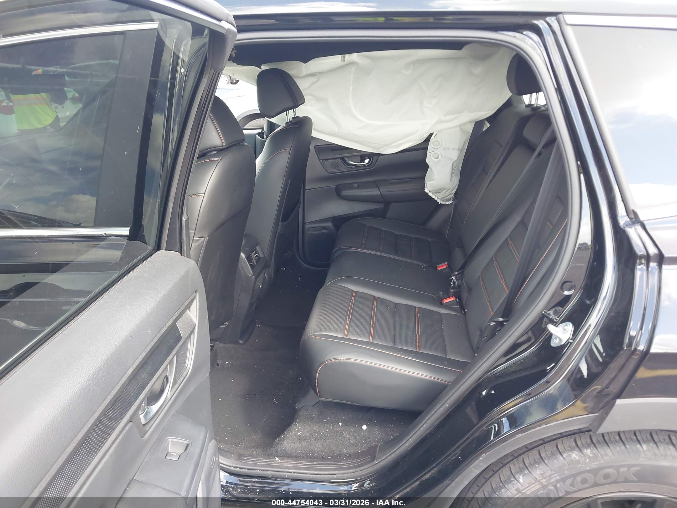 HONDA CR-V image 8