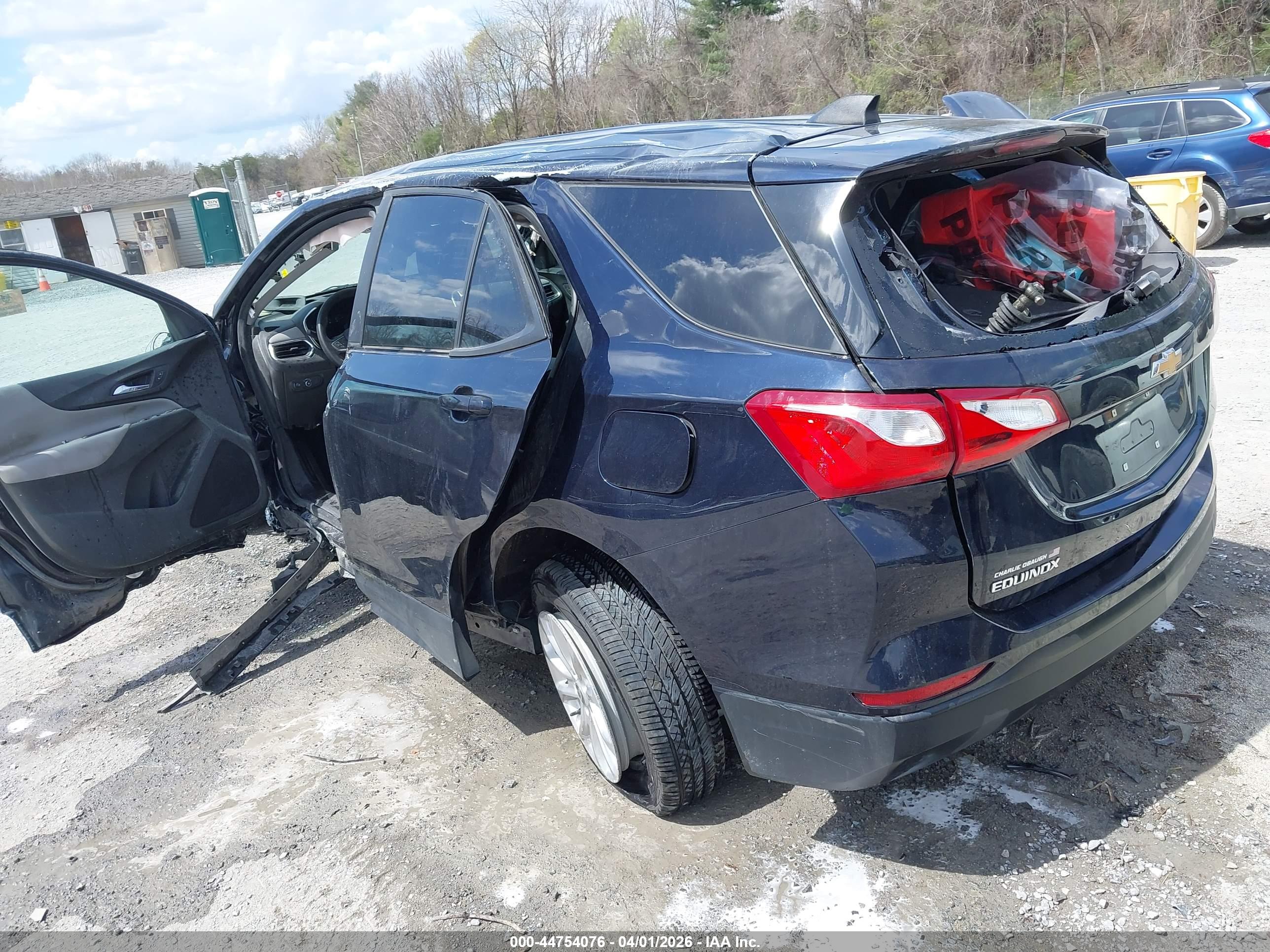 CHEVROLET EQUINOX image 3
