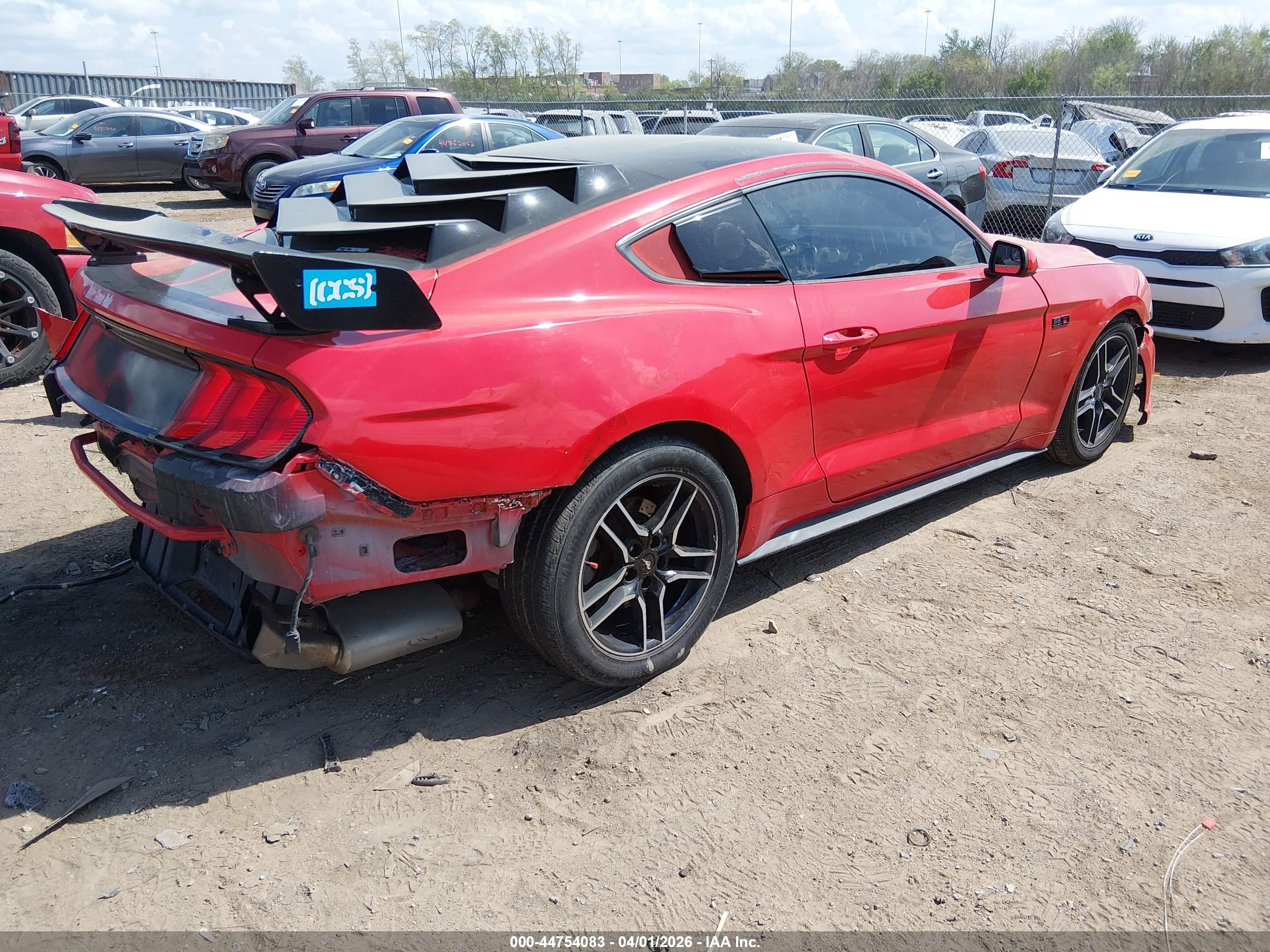 FORD MUSTANG image 4