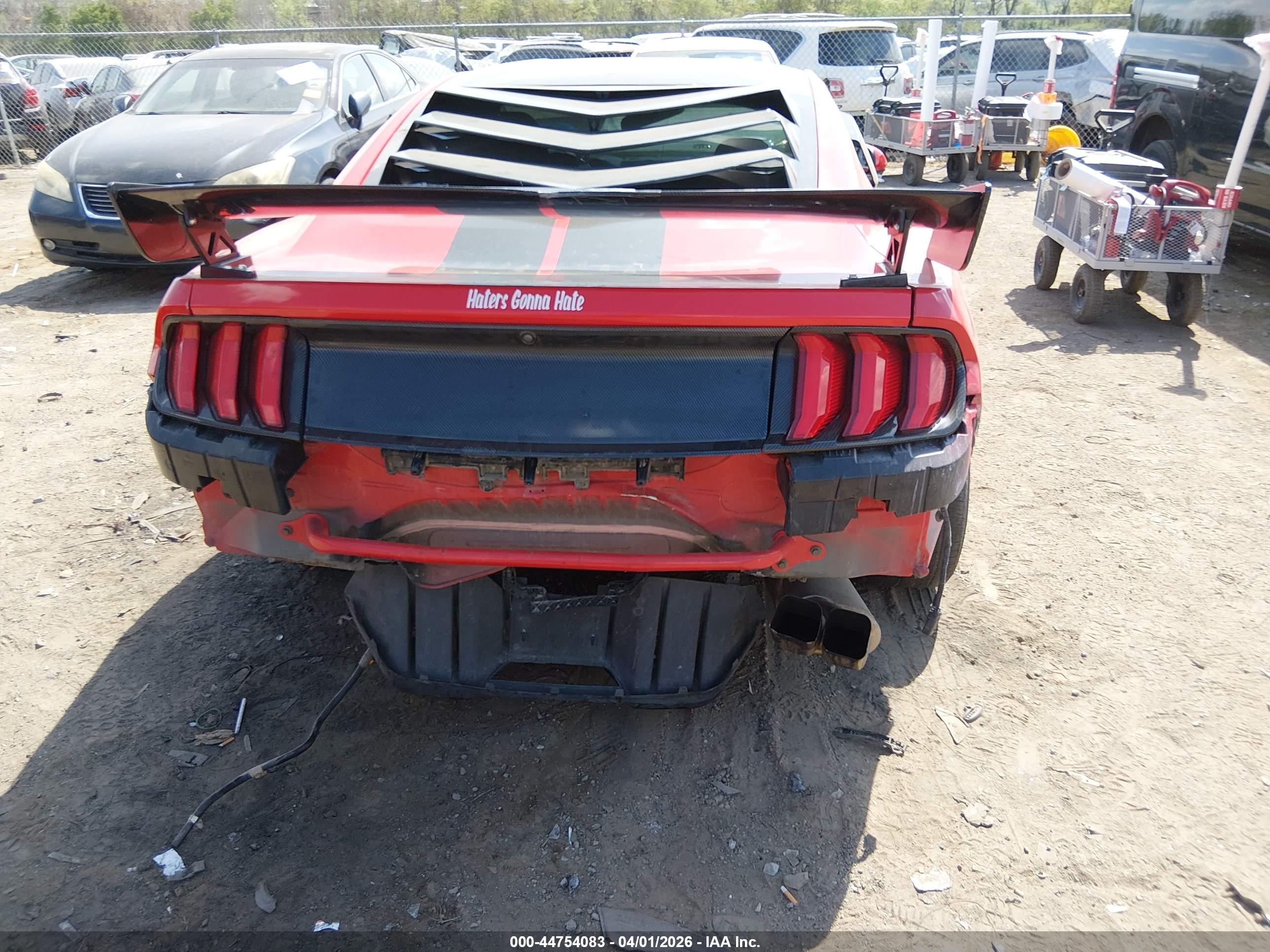 FORD MUSTANG image 6
