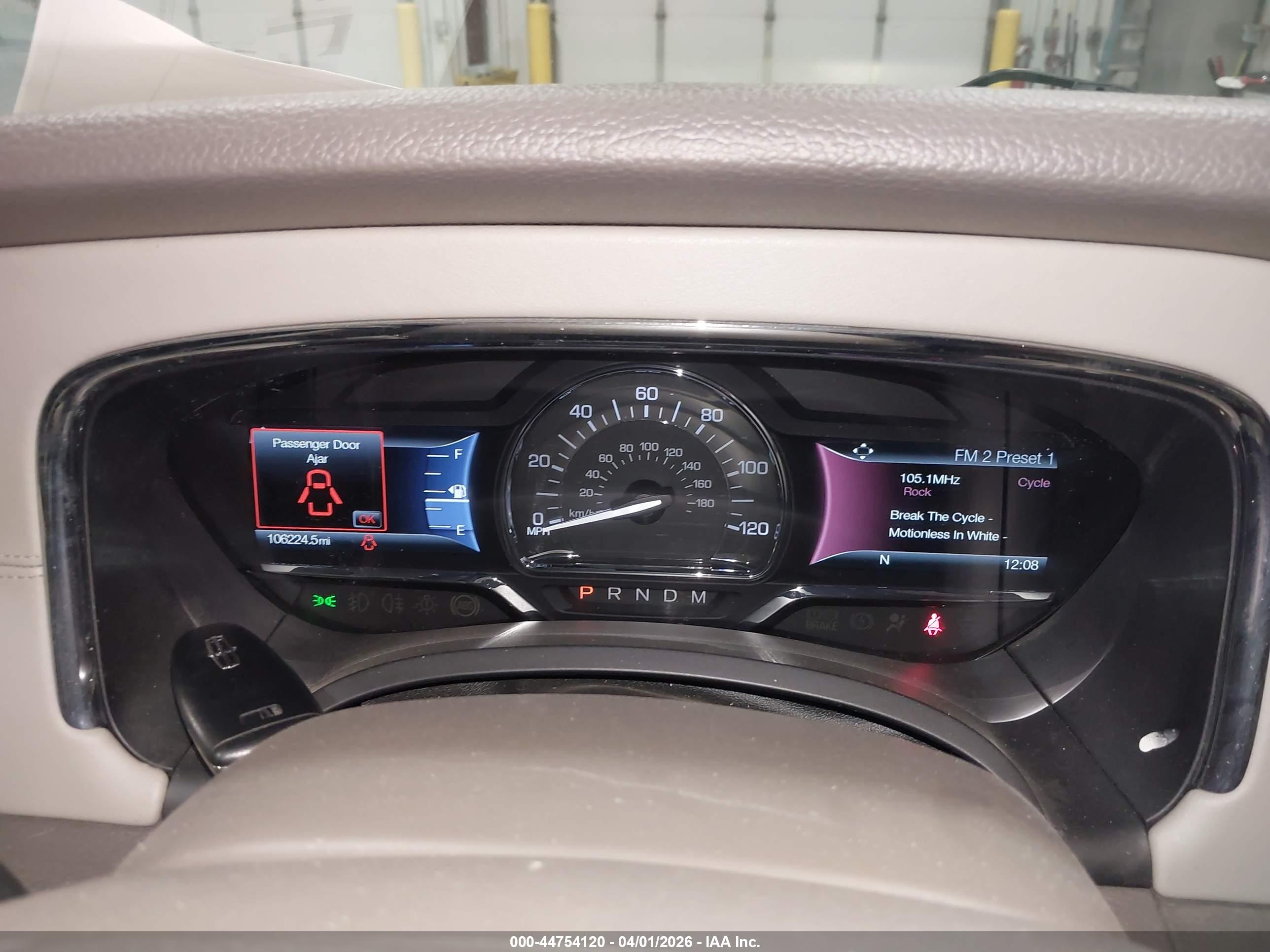 LINCOLN NAVIGATOR image 7