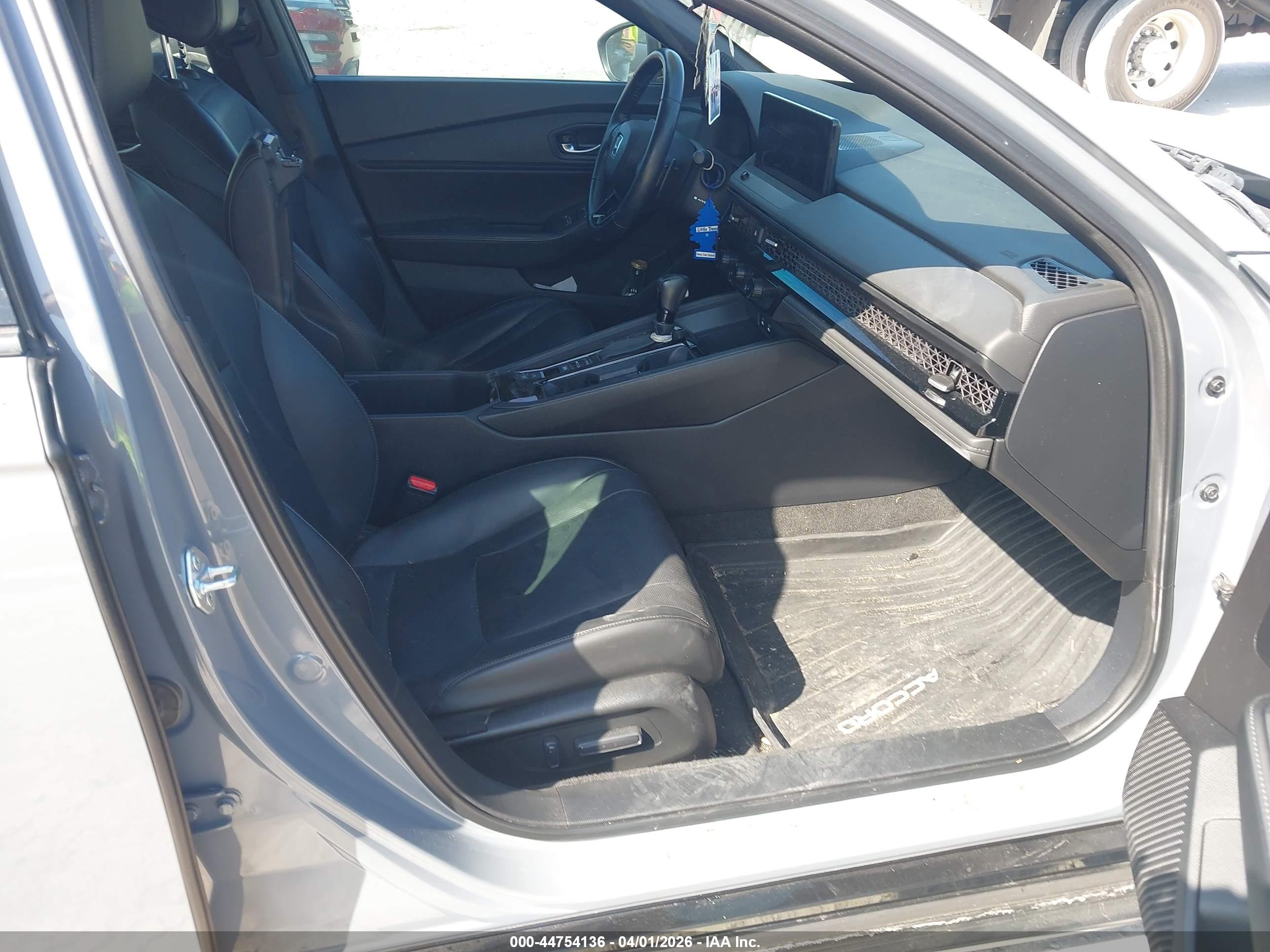 HONDA ACCORD image 5