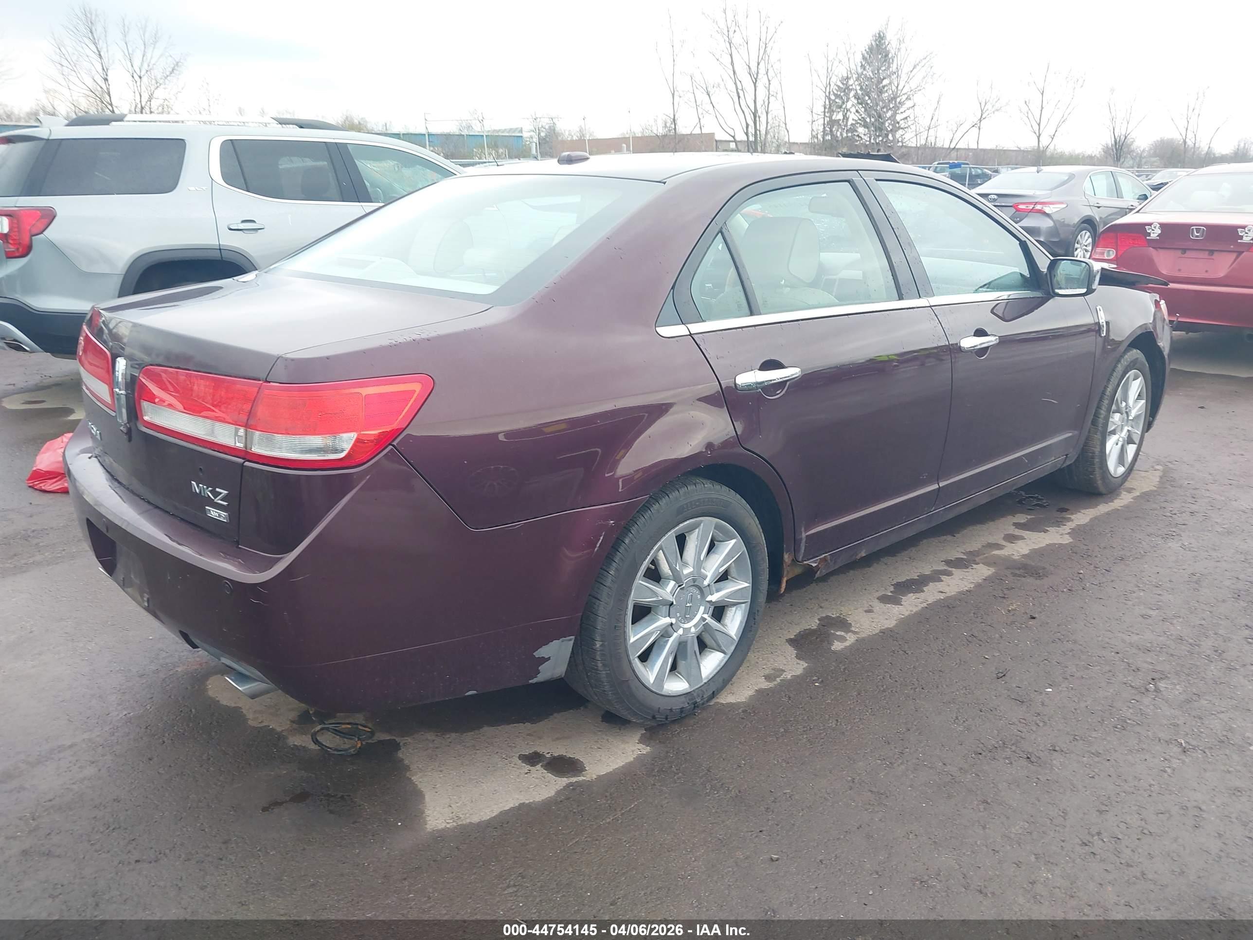 LINCOLN MKZ image 4