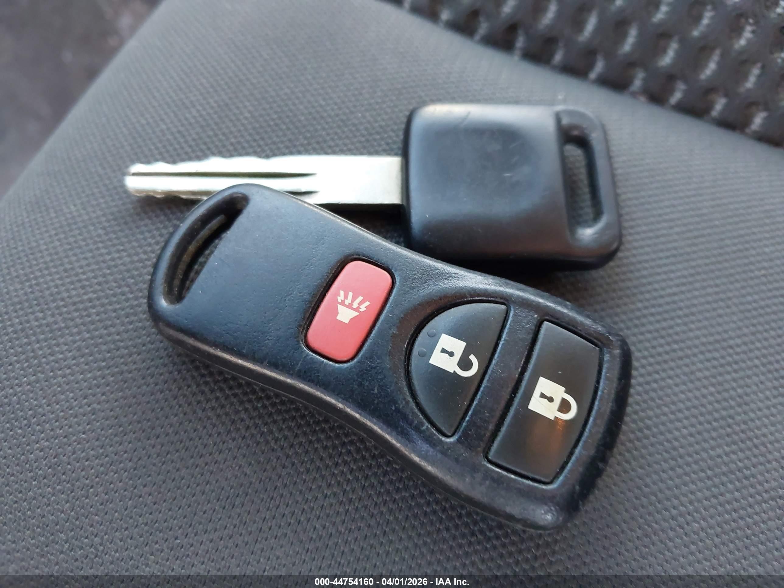 NISSAN FRONTIER image 11