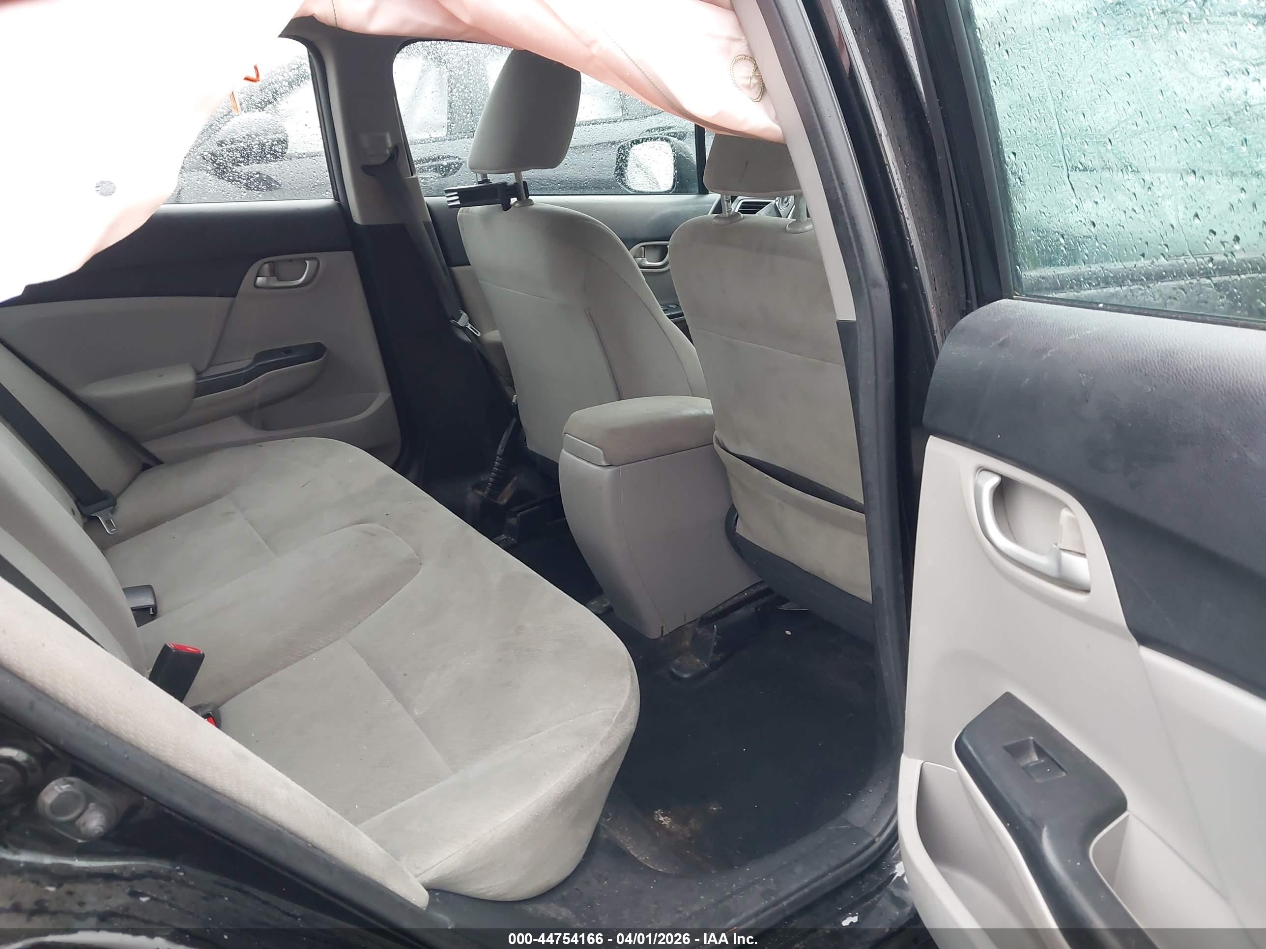 HONDA CIVIC image 8