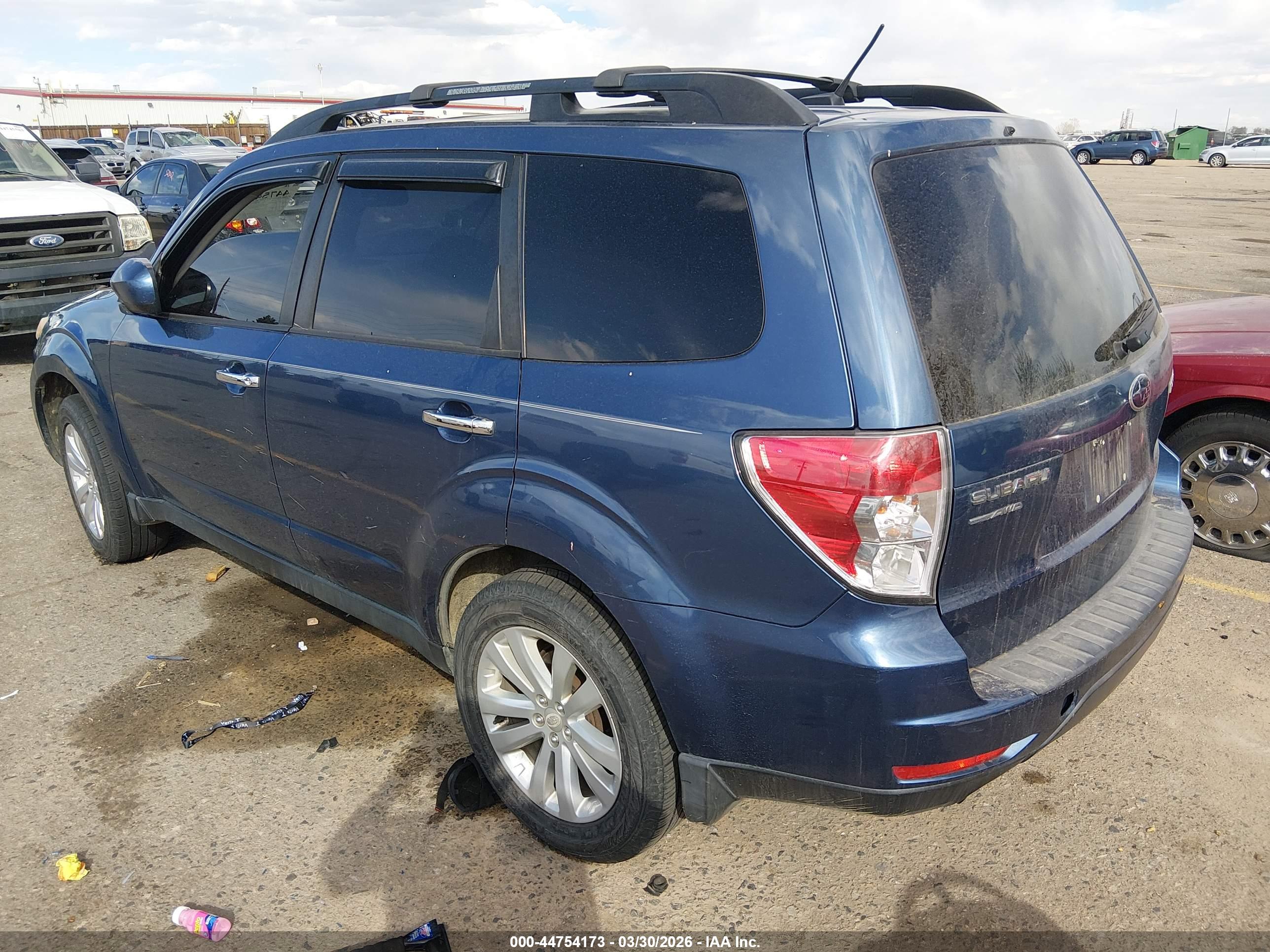 SUBARU FORESTER image 3