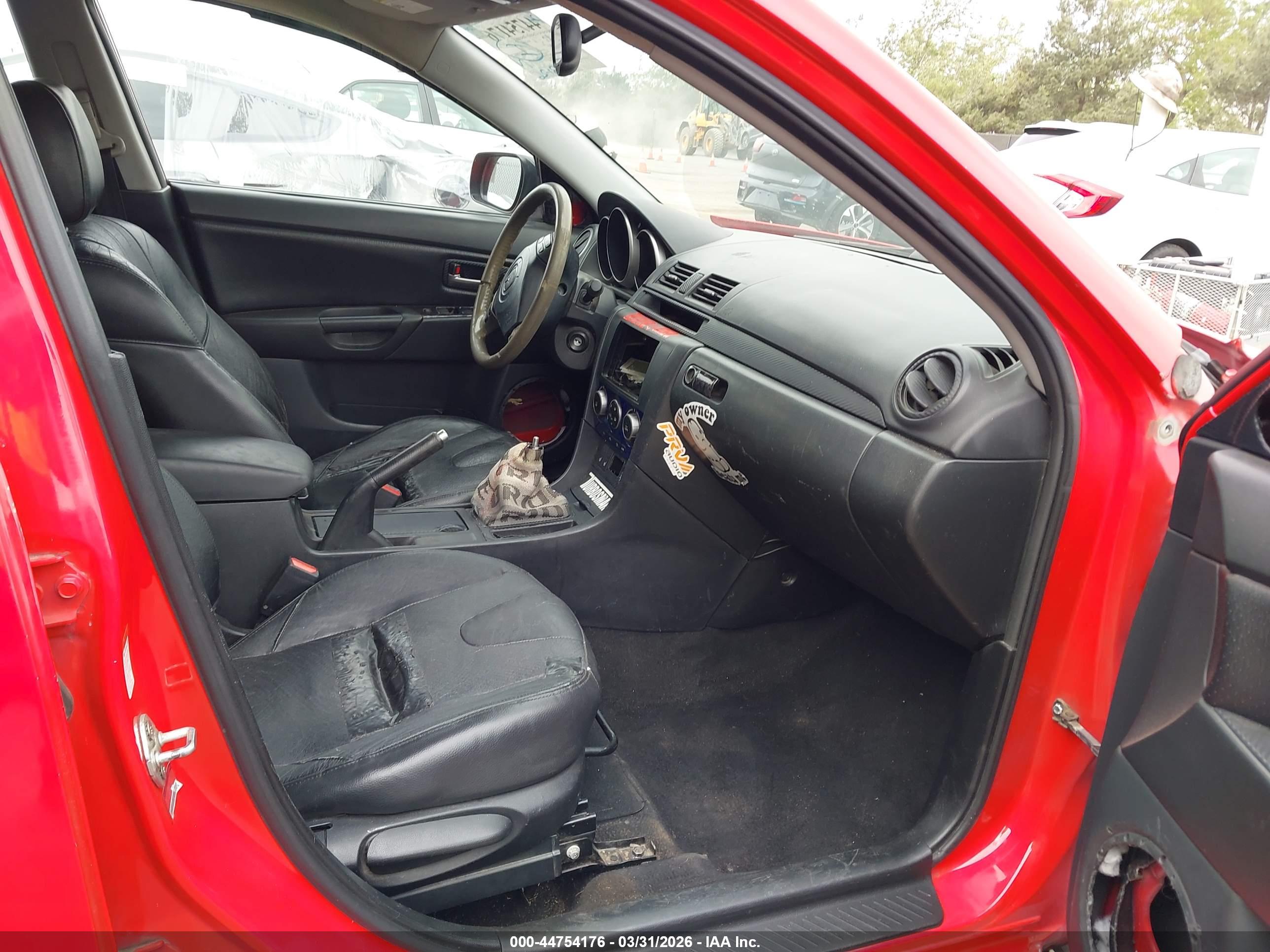 MAZDA MAZDA3 image 5
