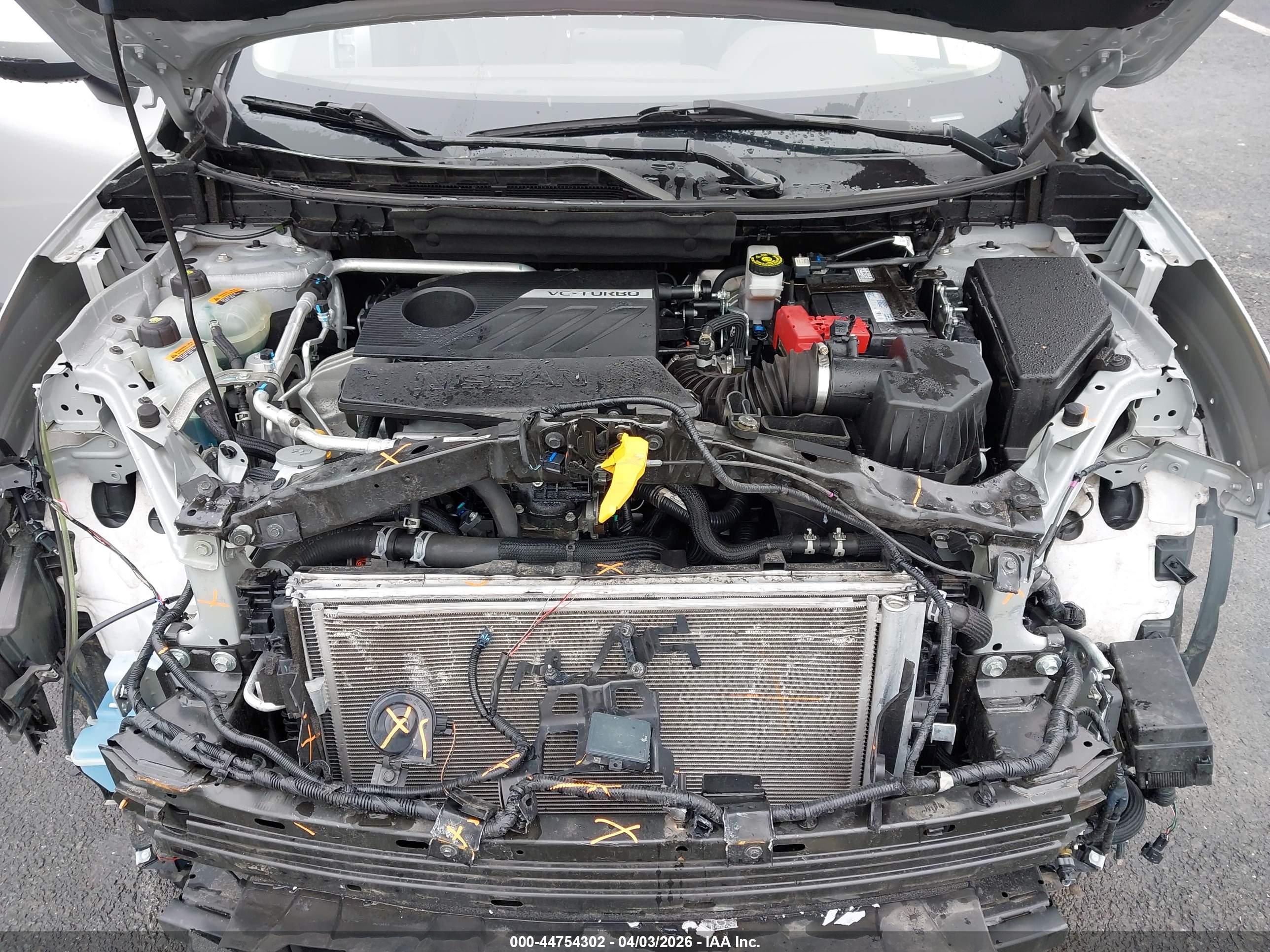 NISSAN ROGUE image 10