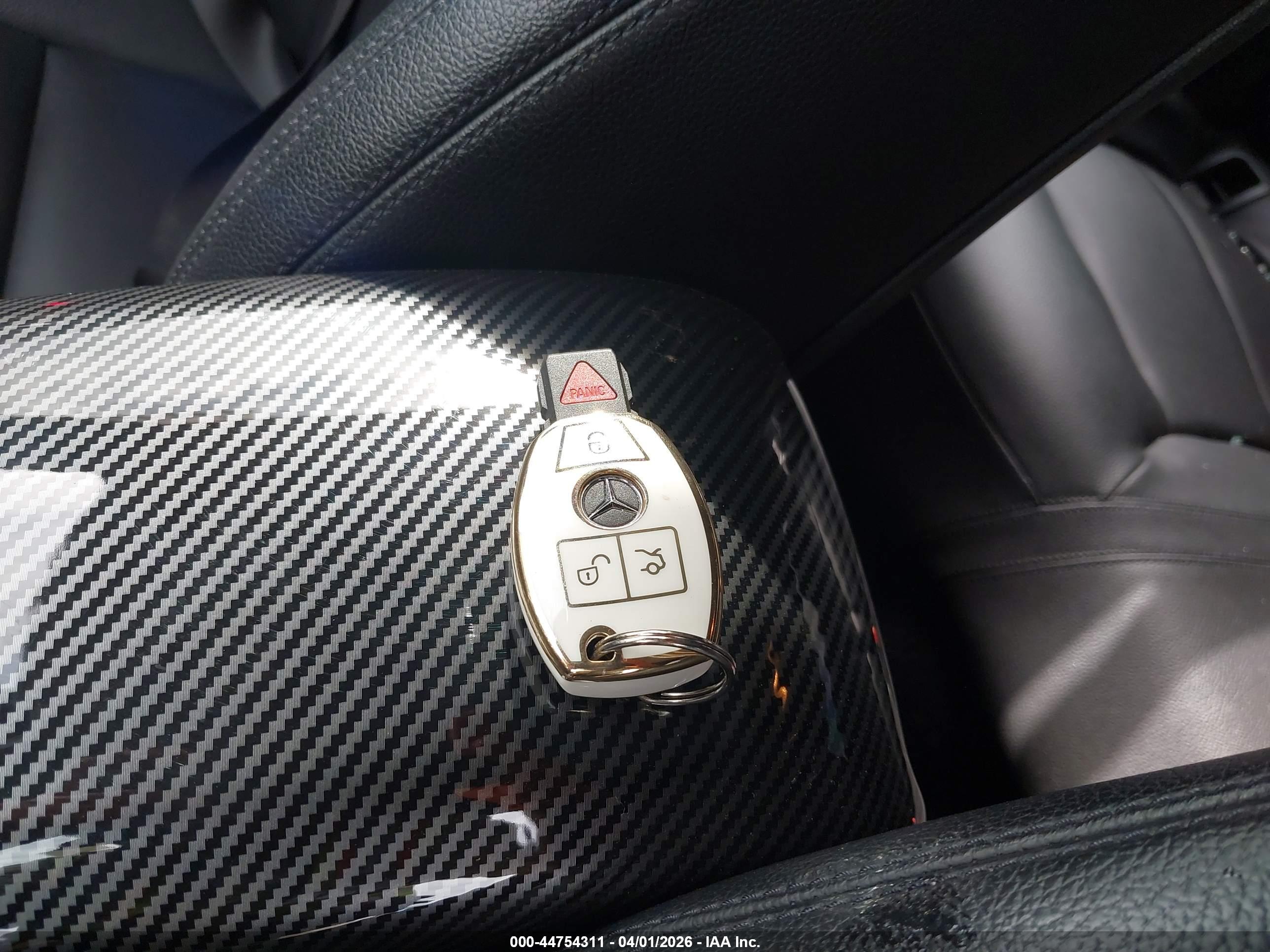 MERCEDES-BENZ CLA image 11