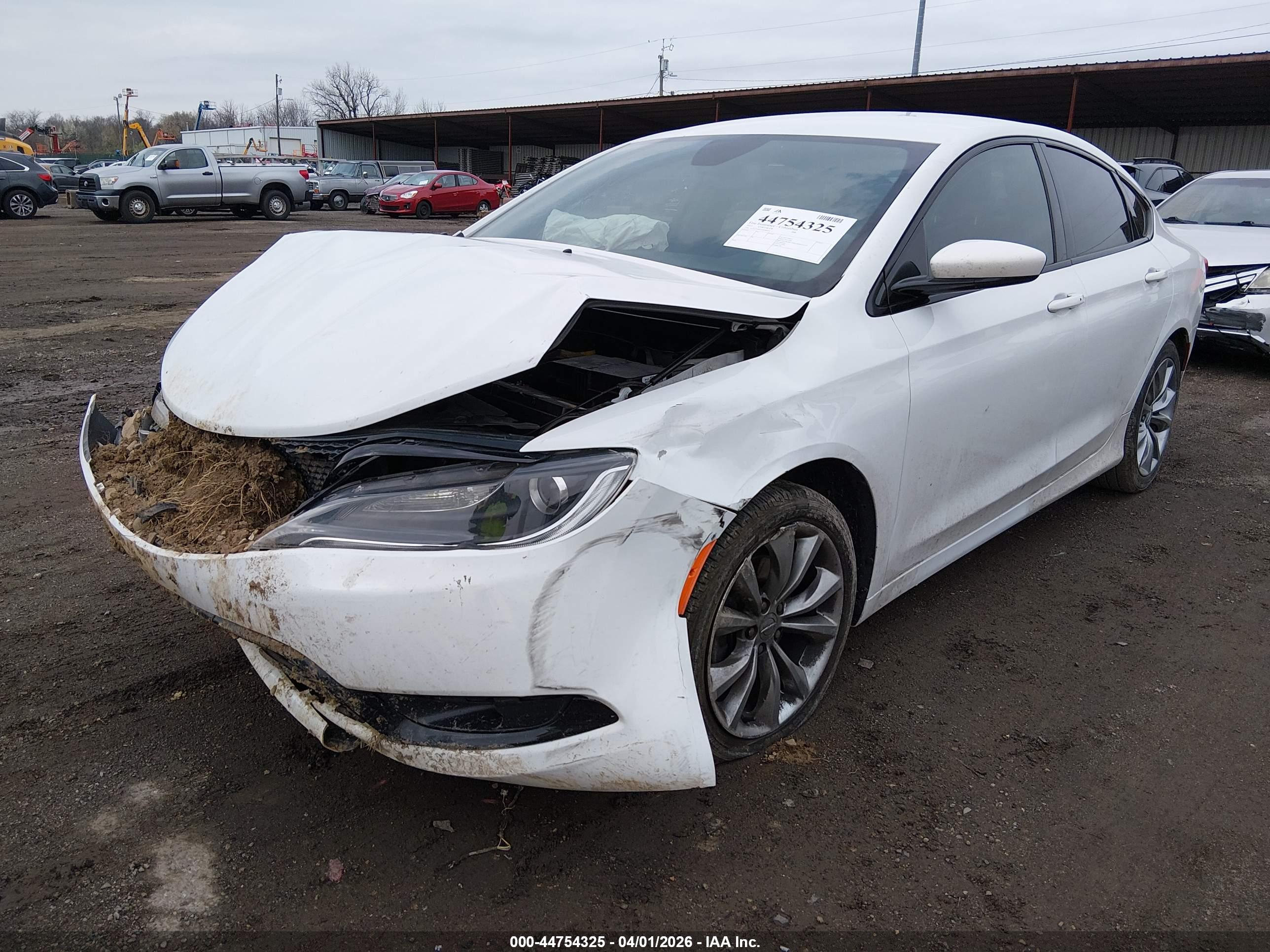 CHRYSLER 200 image 2