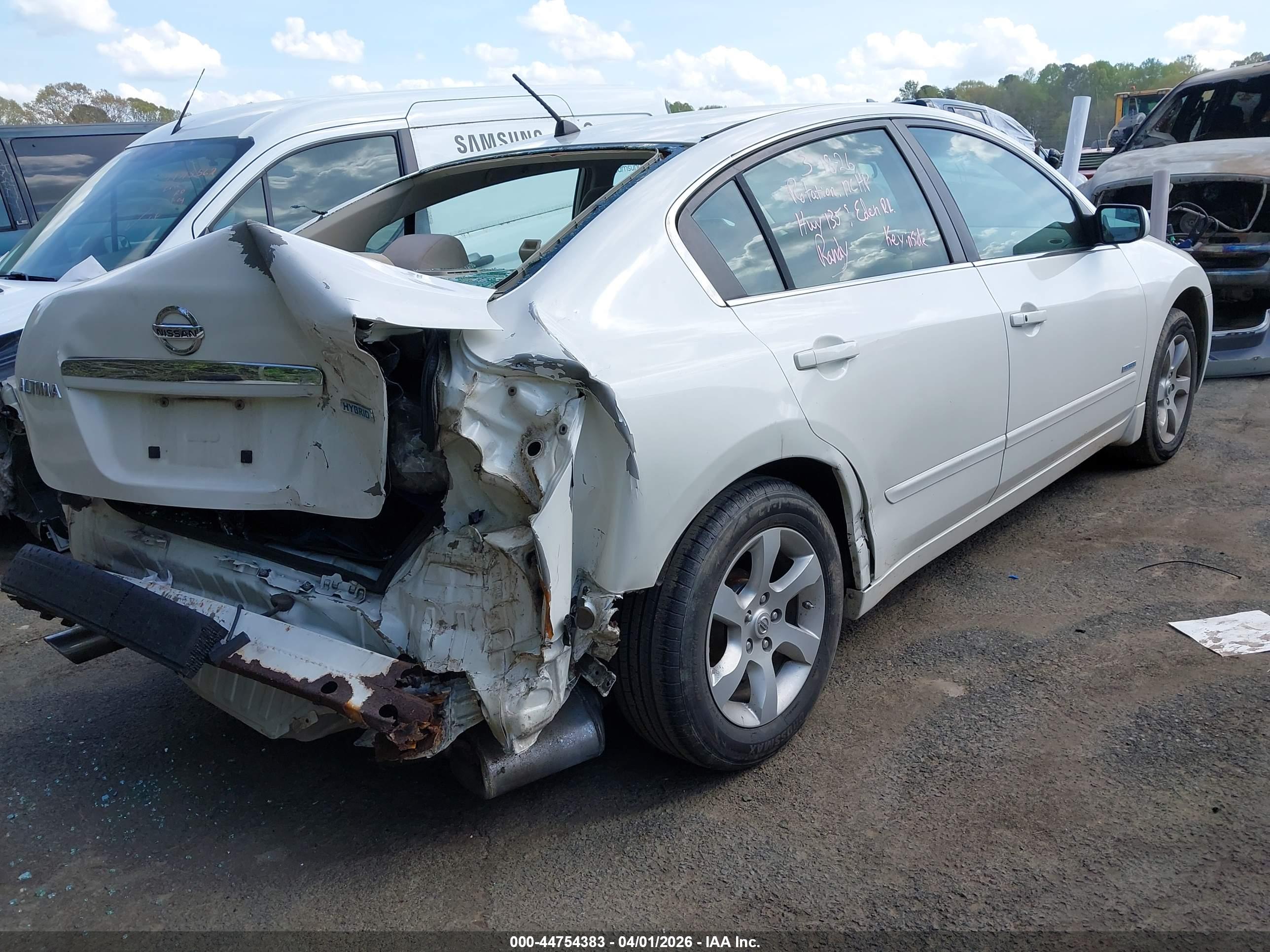 NISSAN ALTIMA image 4