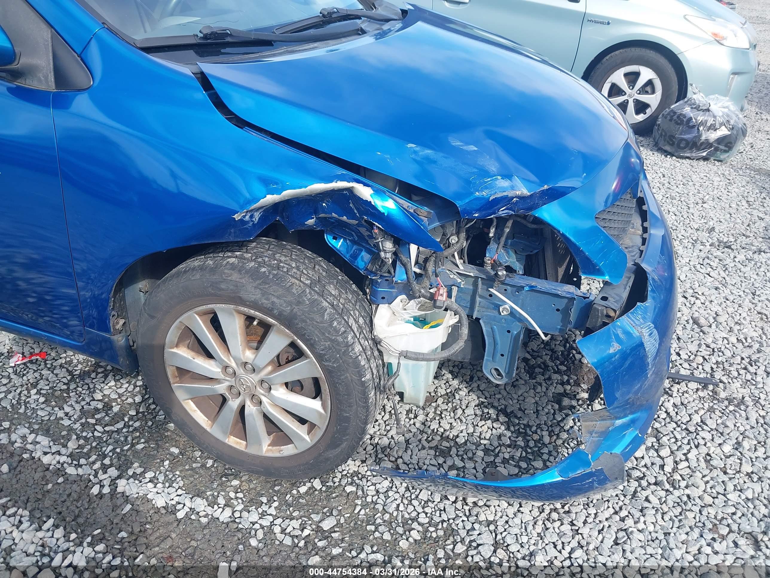 TOYOTA COROLLA image 6