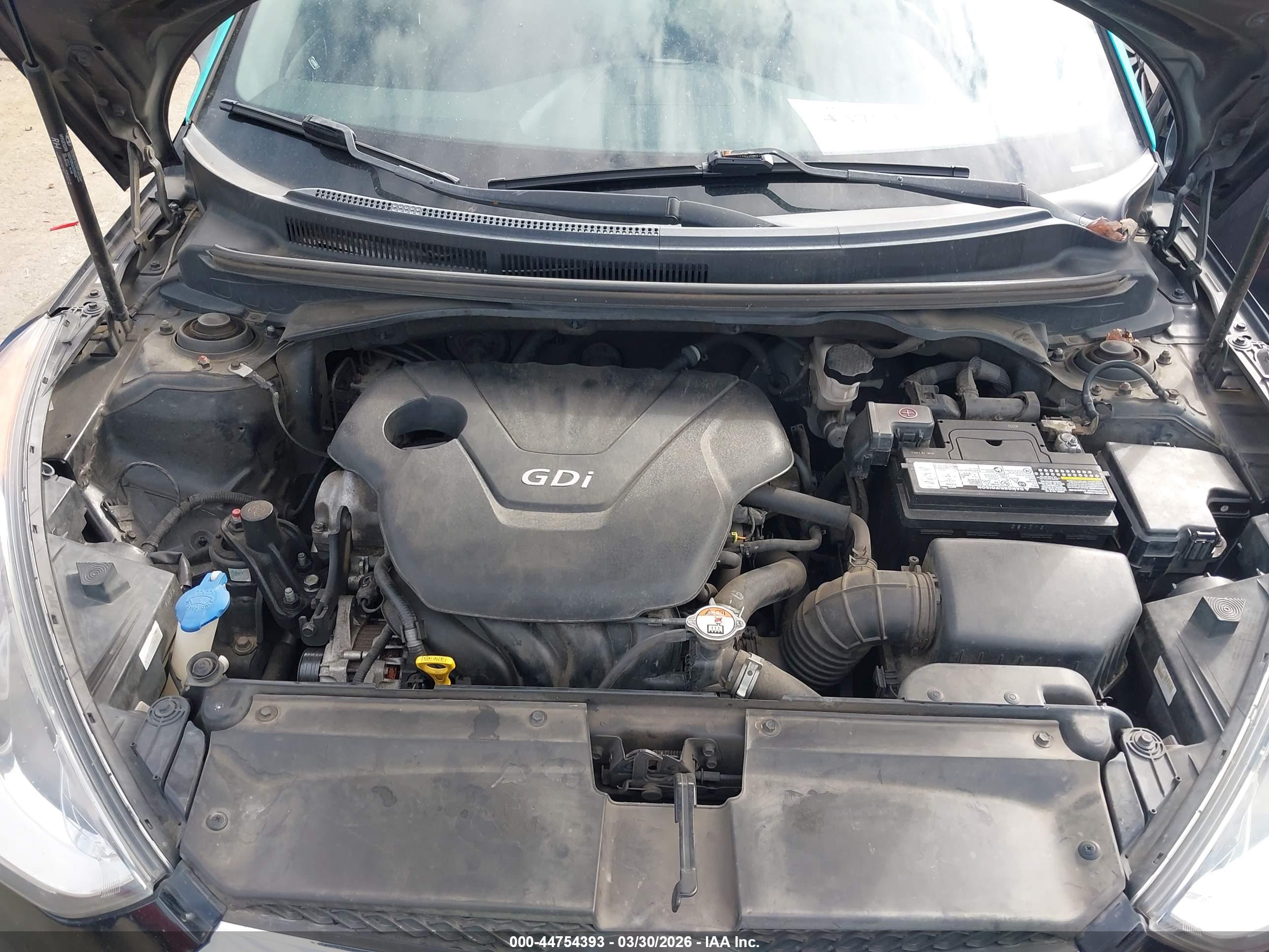 HYUNDAI VELOSTER image 10