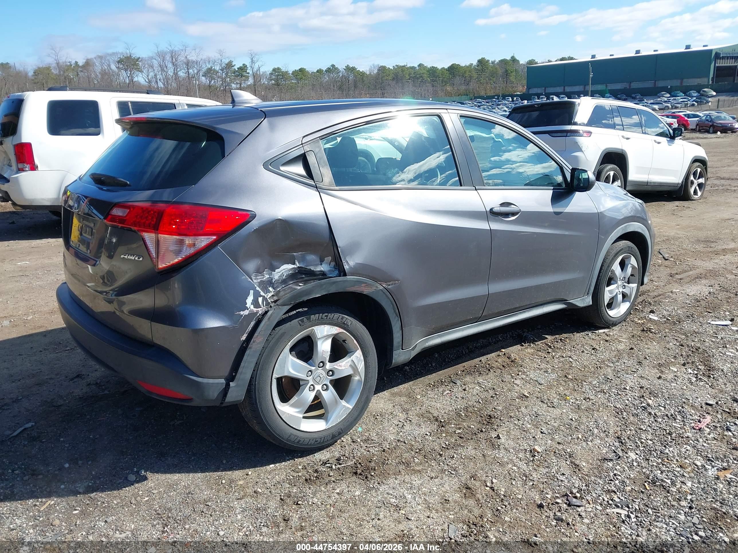 HONDA HR-V image 4