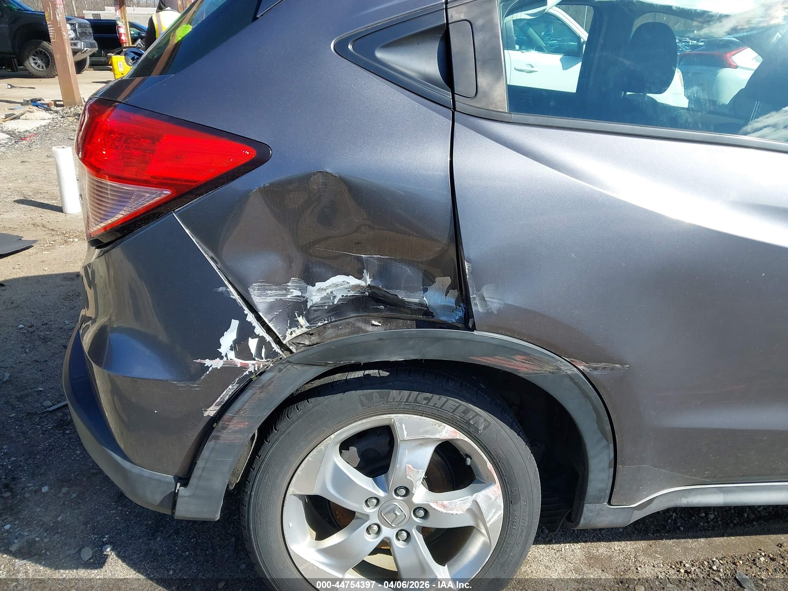 HONDA HR-V image 6