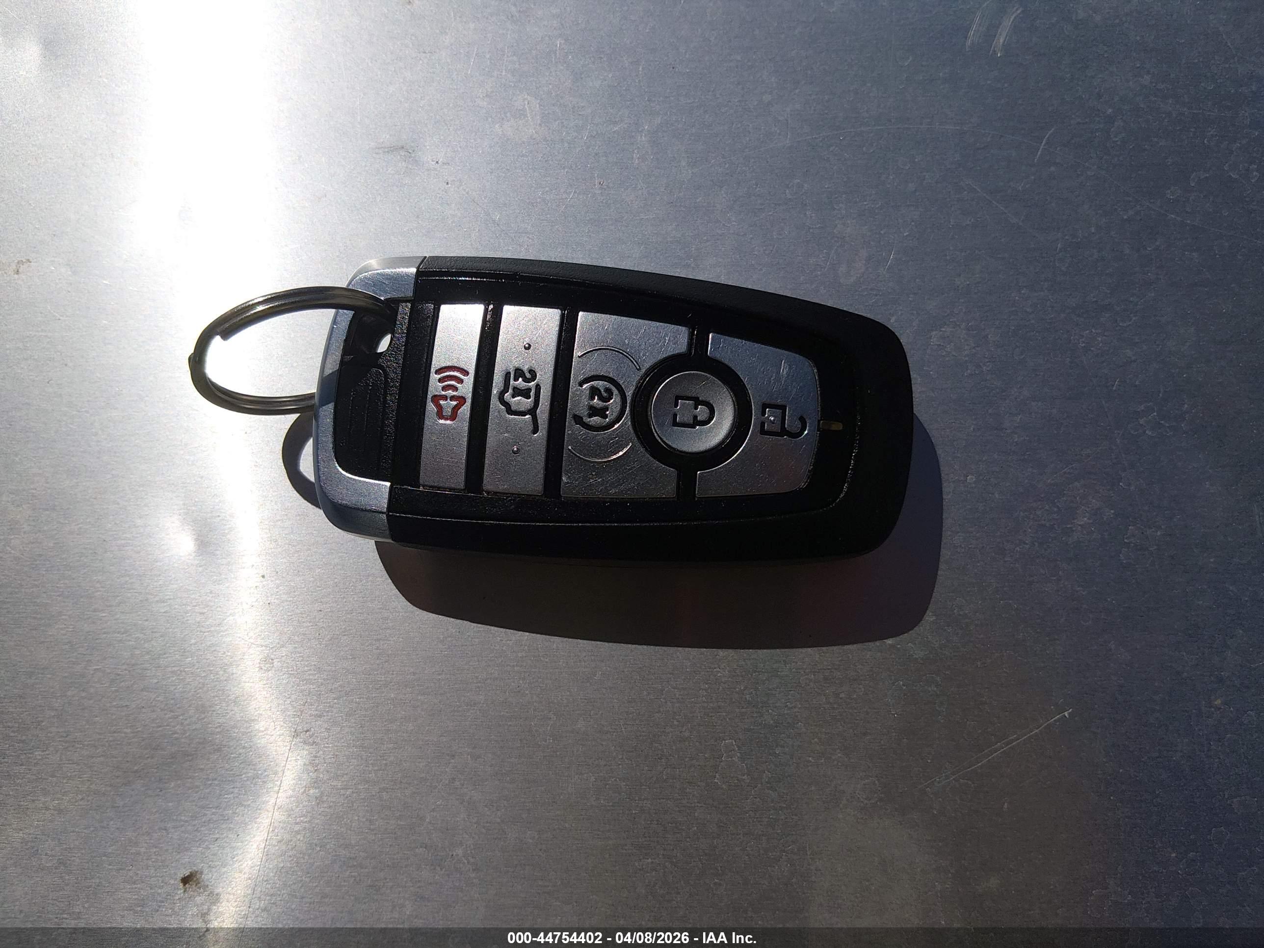 FORD ESCAPE image 11