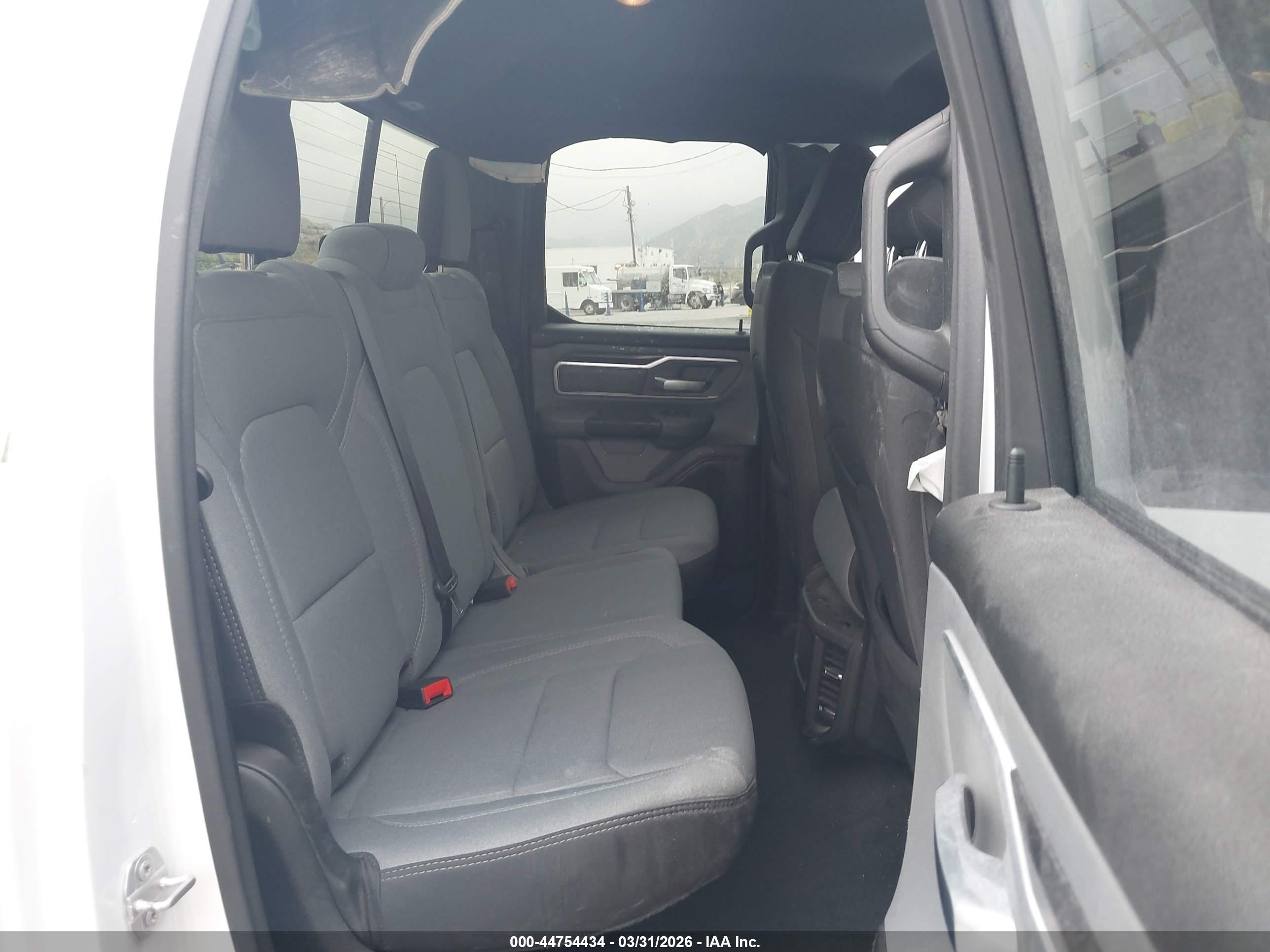 RAM 1500 image 8
