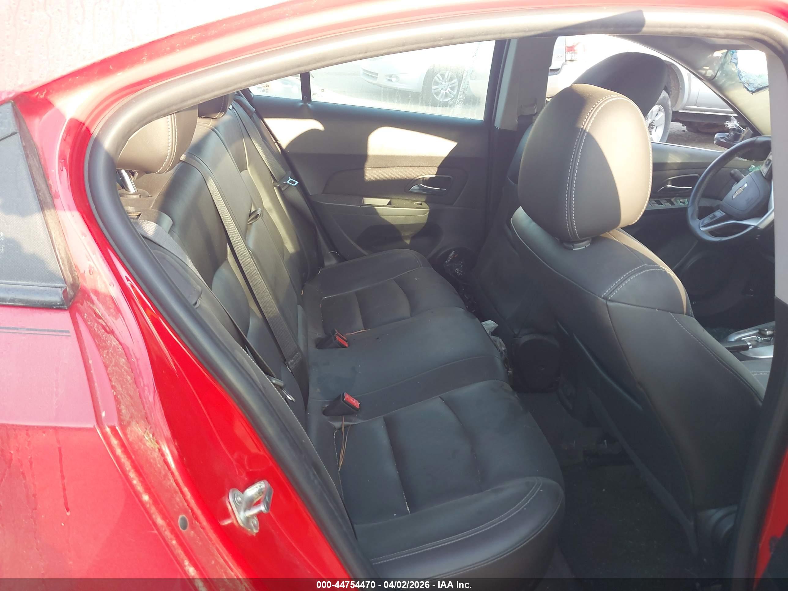 CHEVROLET CRUZE image 8
