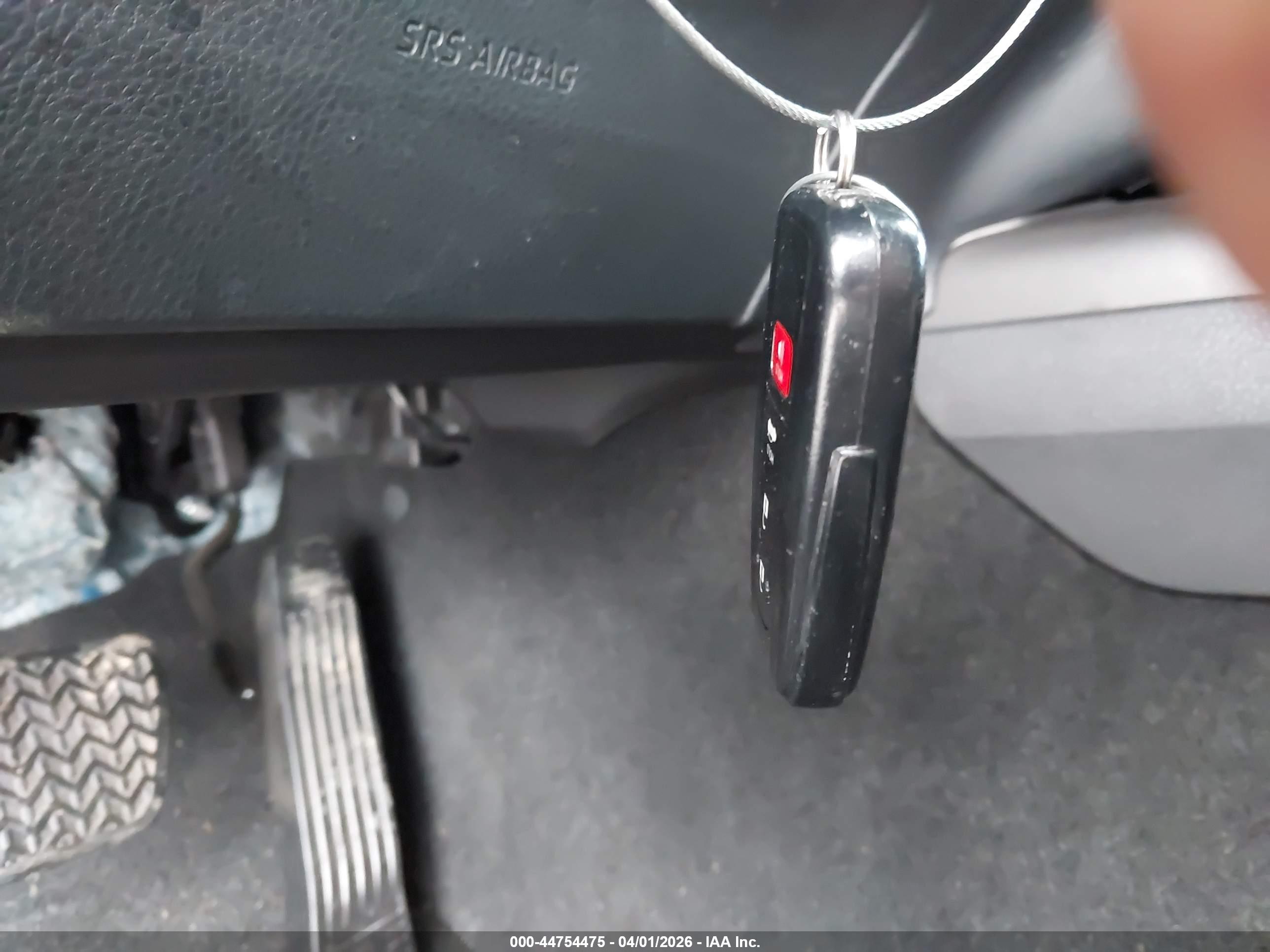 TOYOTA CAMRY image 11