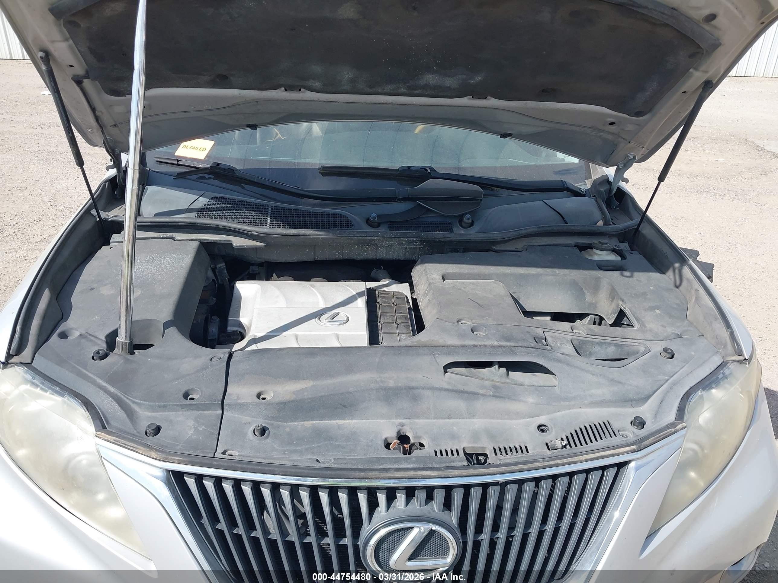 LEXUS RX image 10