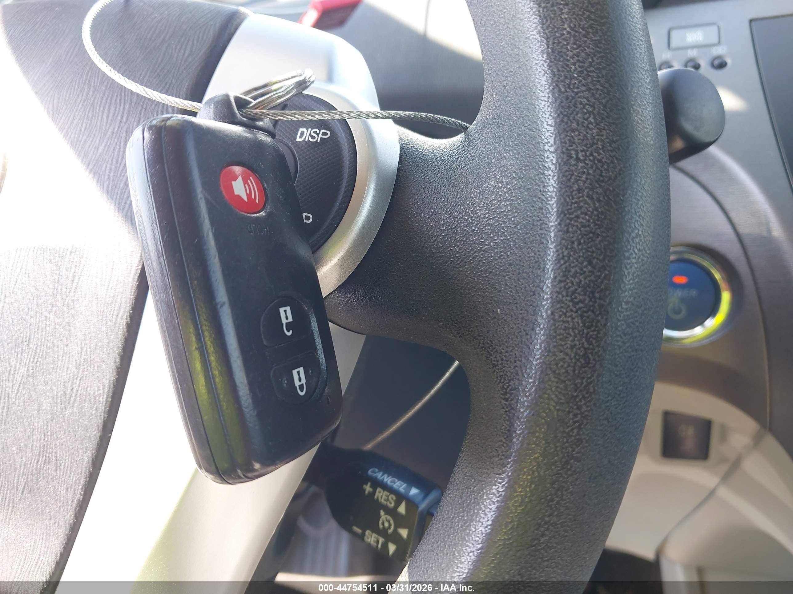 TOYOTA PRIUS image 11
