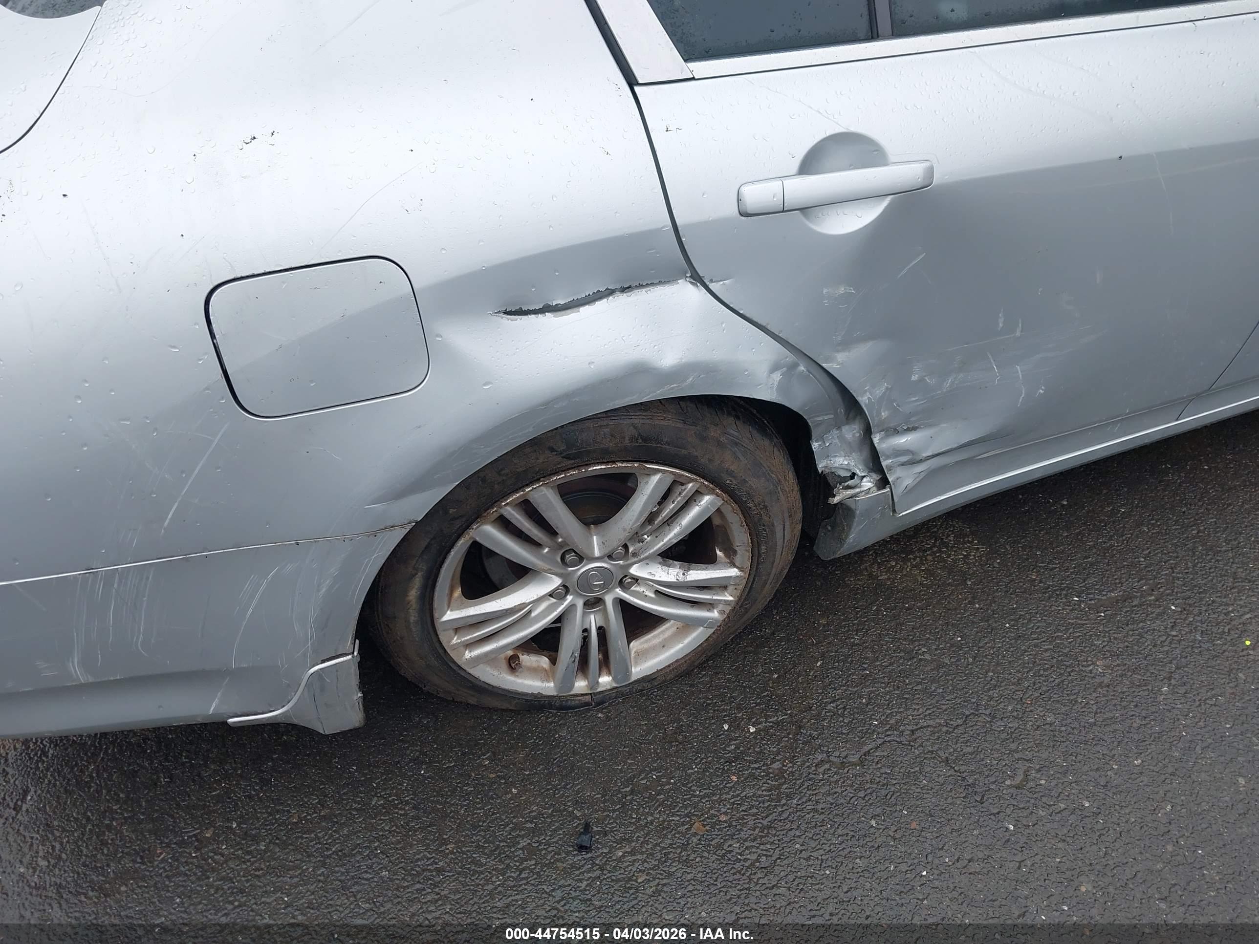 INFINITI G37X image 6