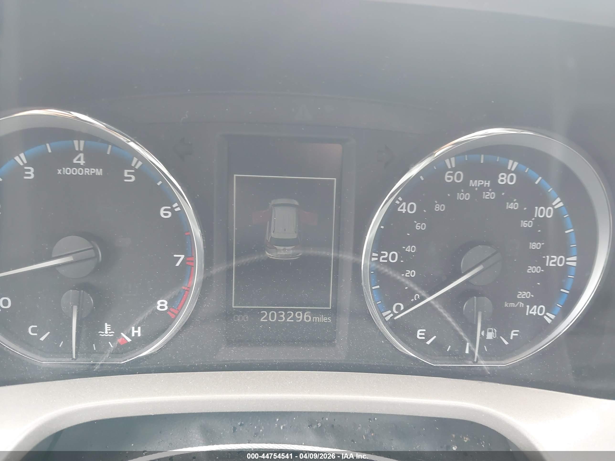 TOYOTA RAV4 image 7