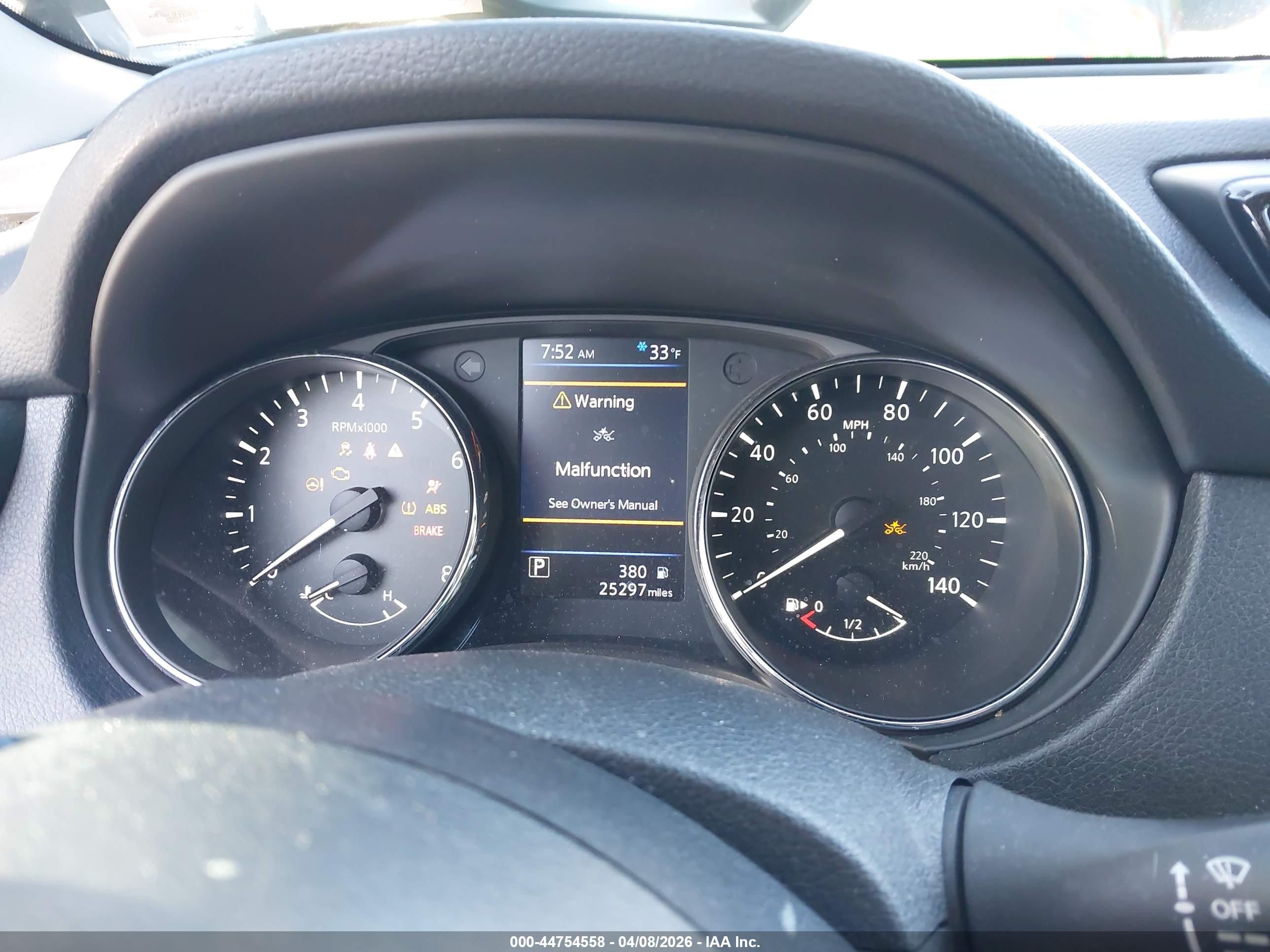 NISSAN ROGUE image 7