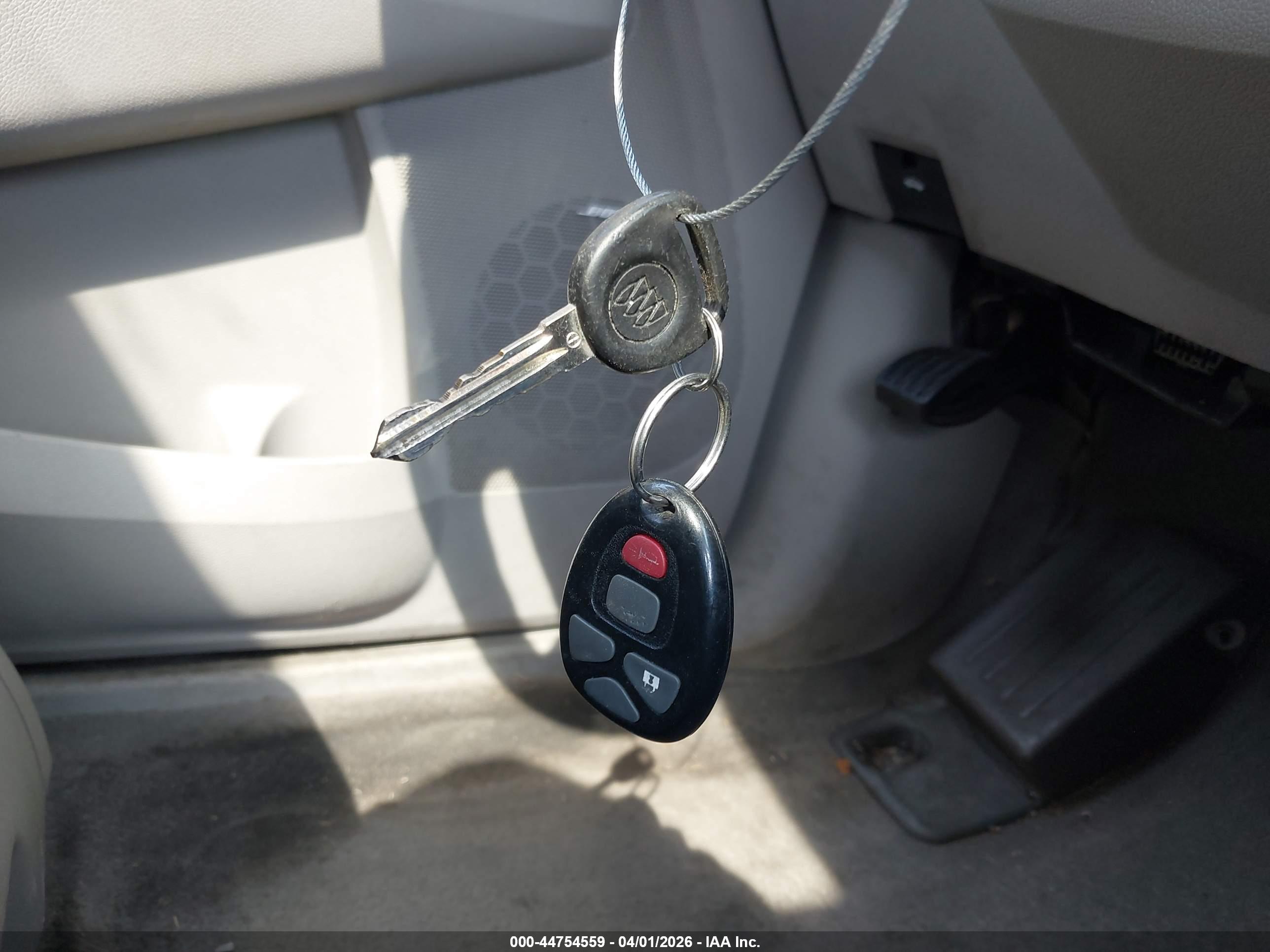 BUICK ENCLAVE image 11