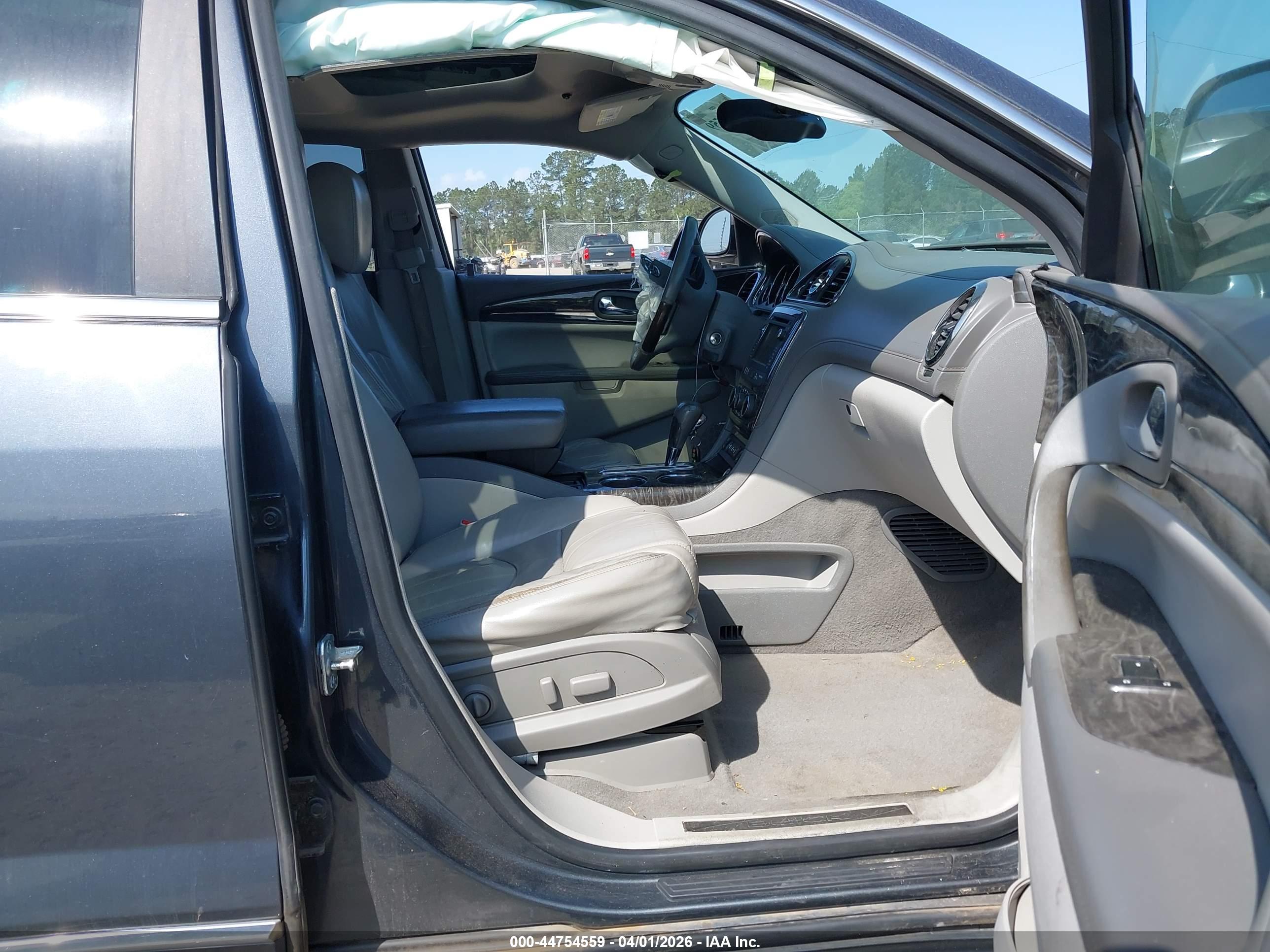 BUICK ENCLAVE image 5