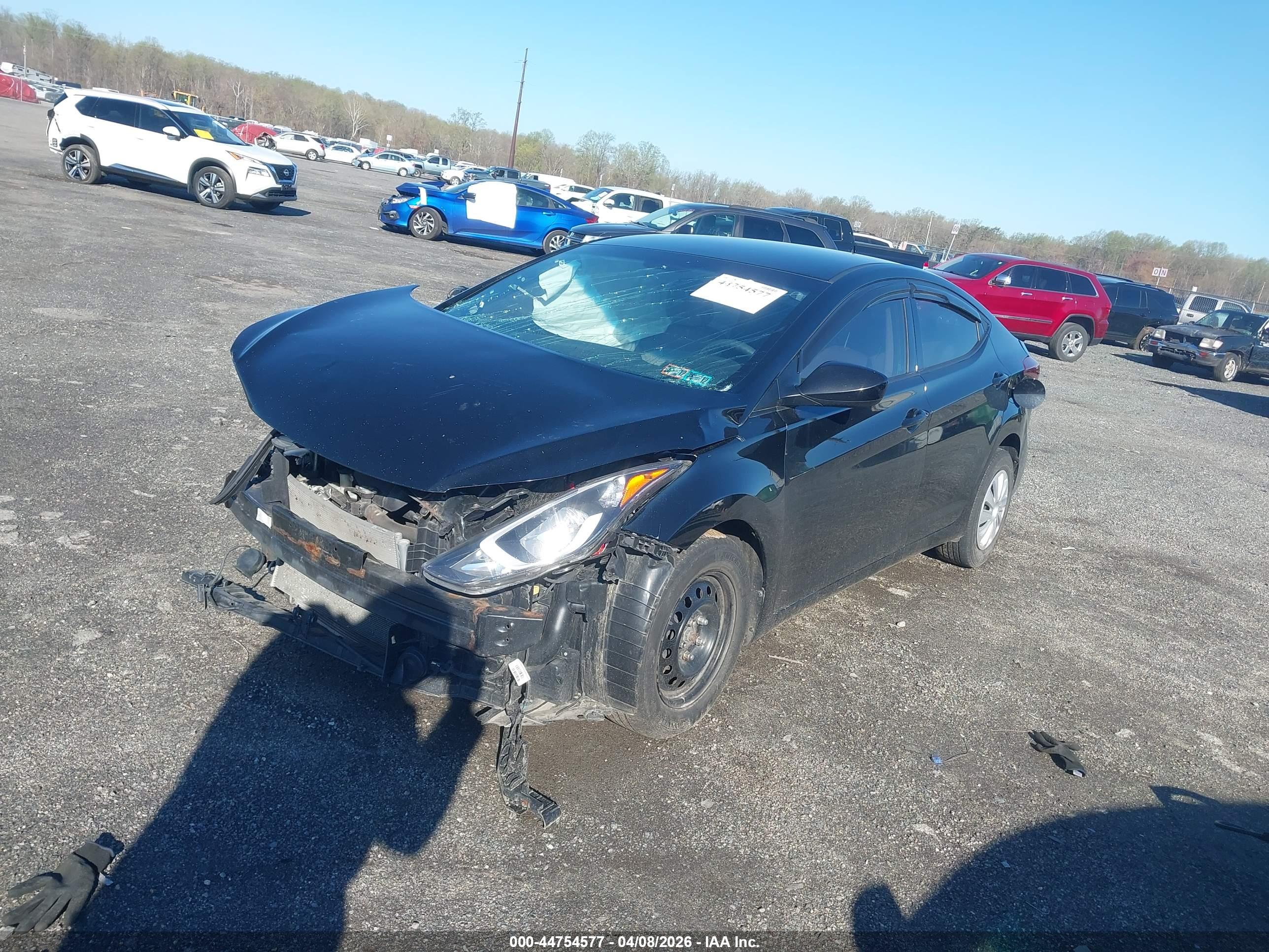 HYUNDAI ELANTRA image 2