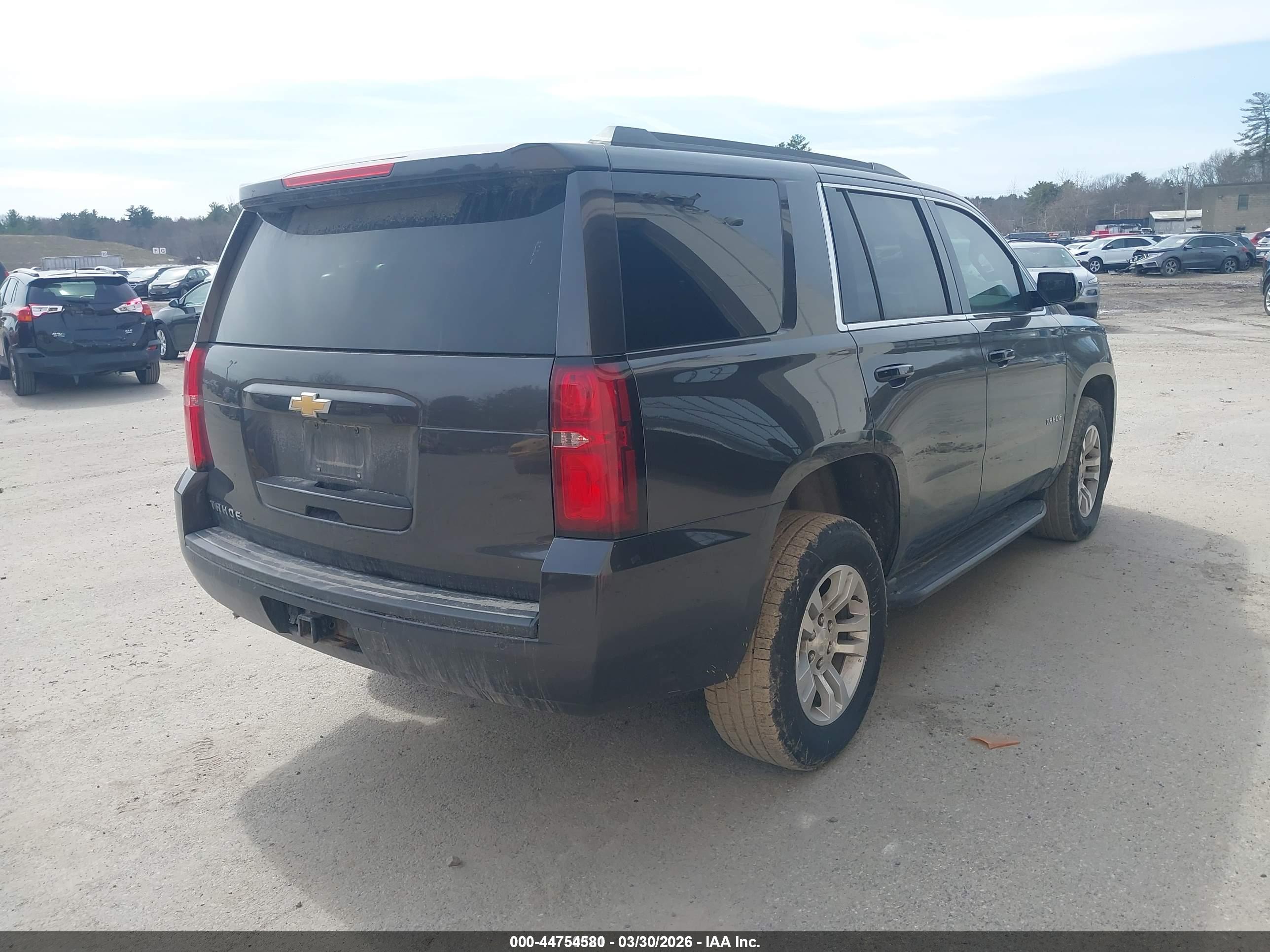 CHEVROLET TAHOE image 4