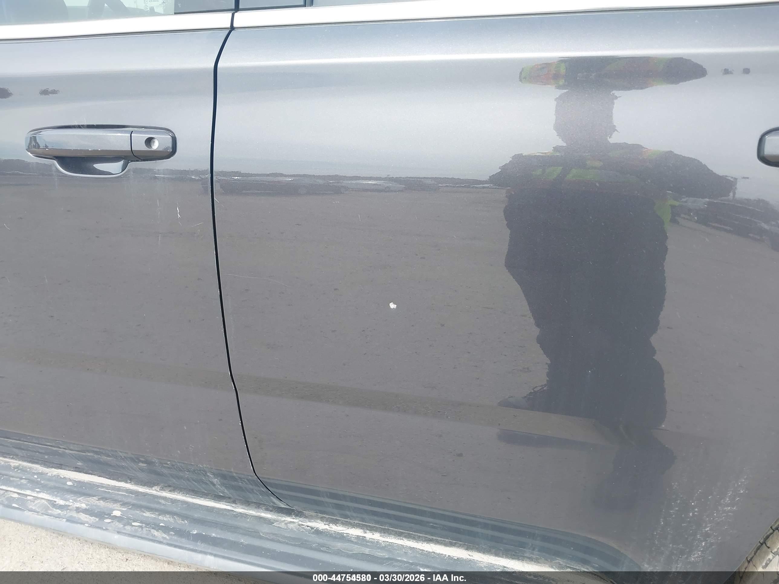 CHEVROLET TAHOE image 6