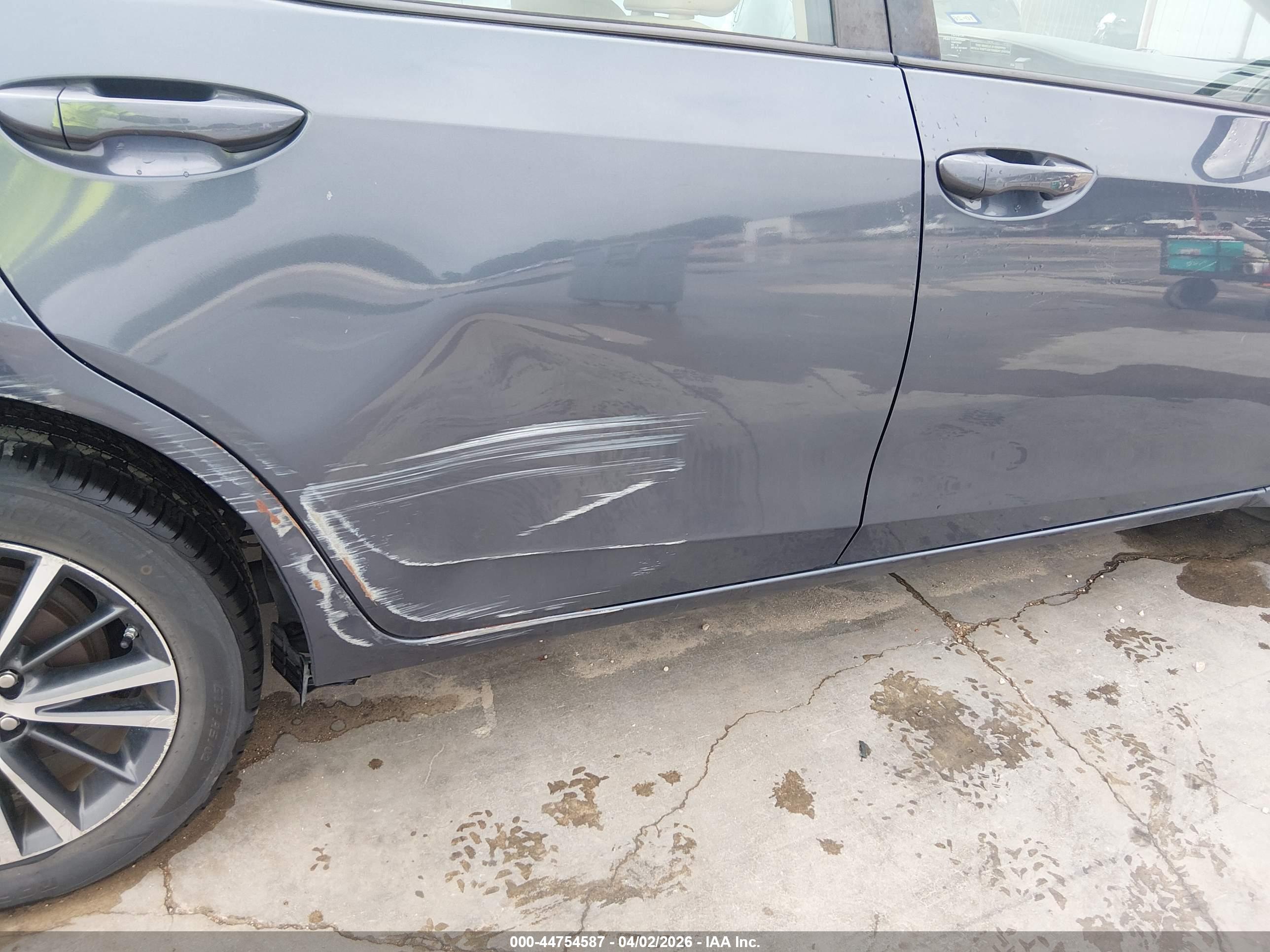 TOYOTA COROLLA image 6