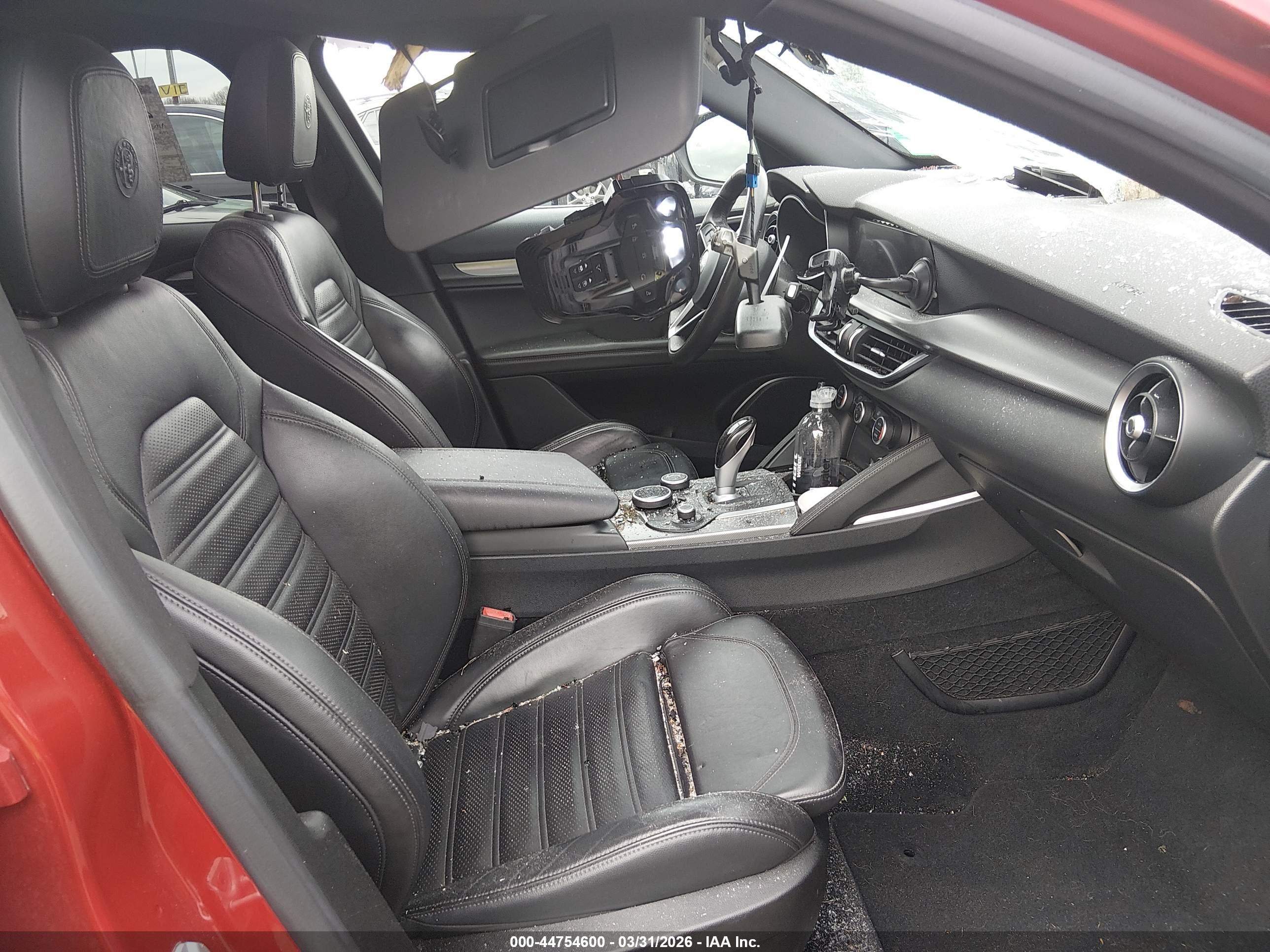 ALFA ROMEO image 5