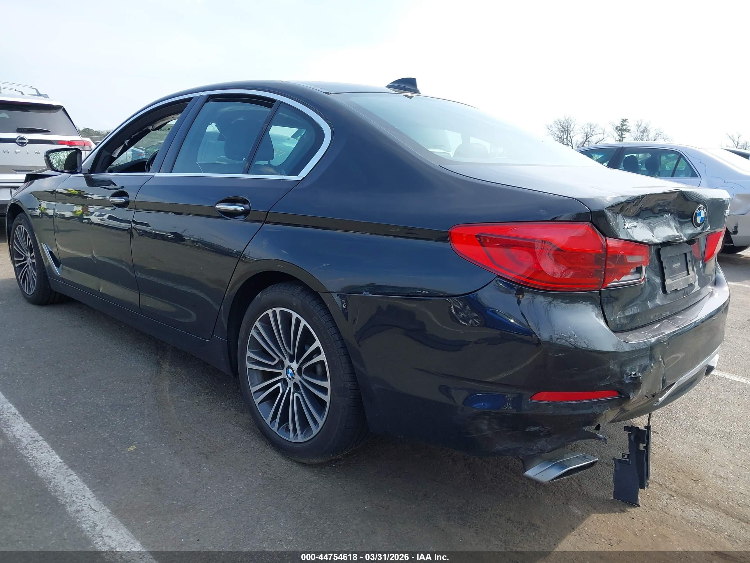 BMW 540I image 3