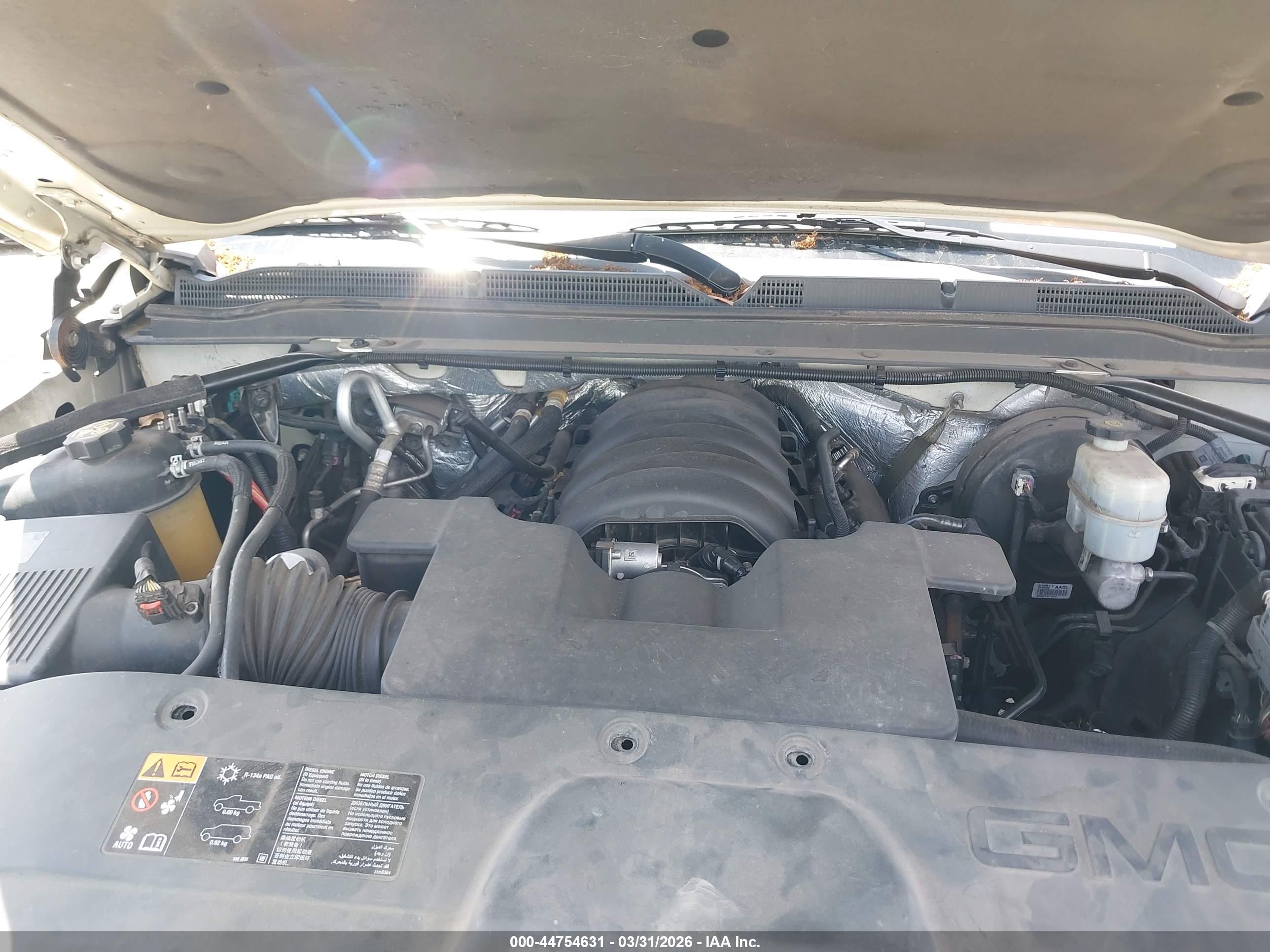 GMC YUKON image 10