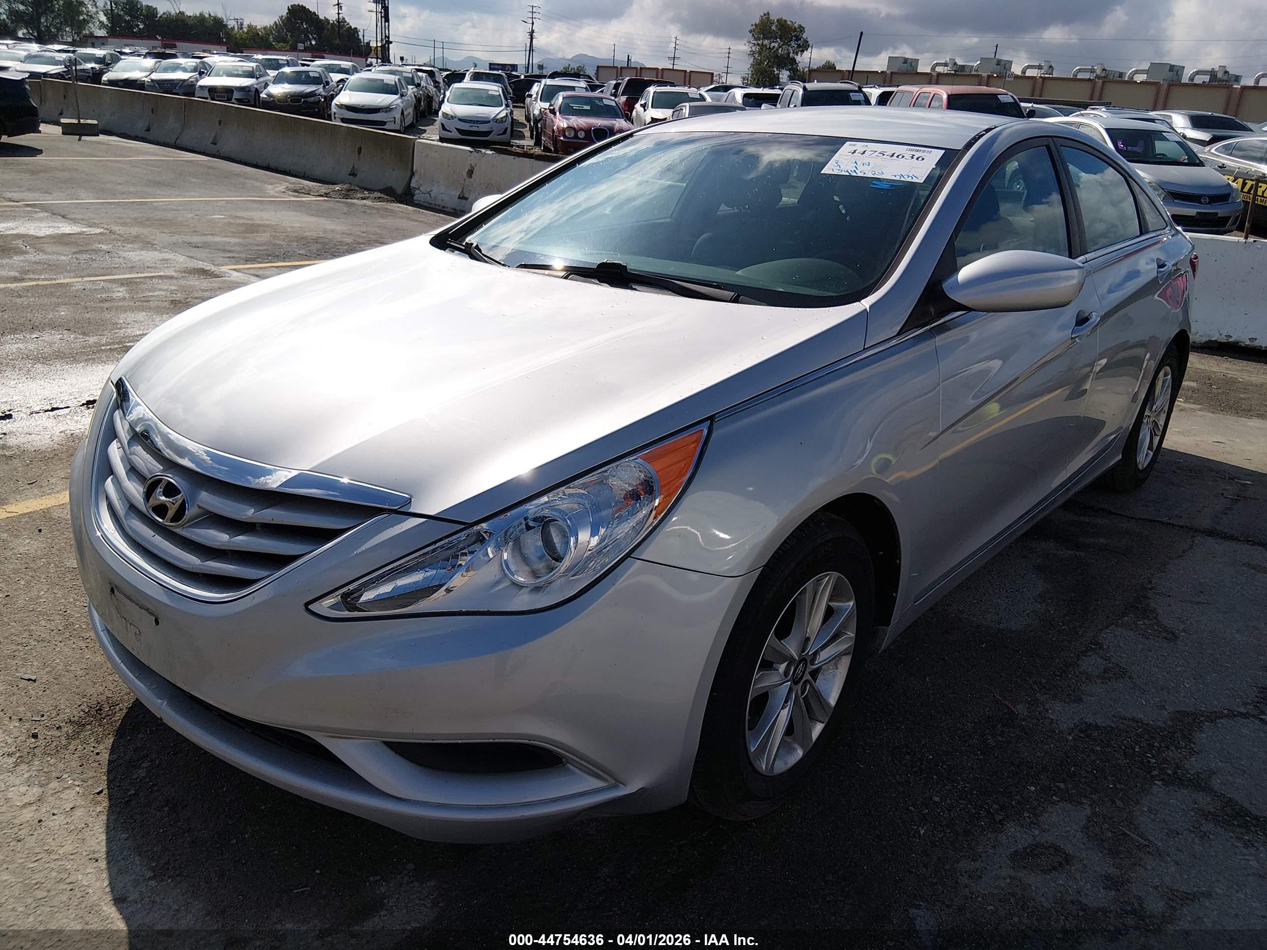 HYUNDAI SONATA image 2