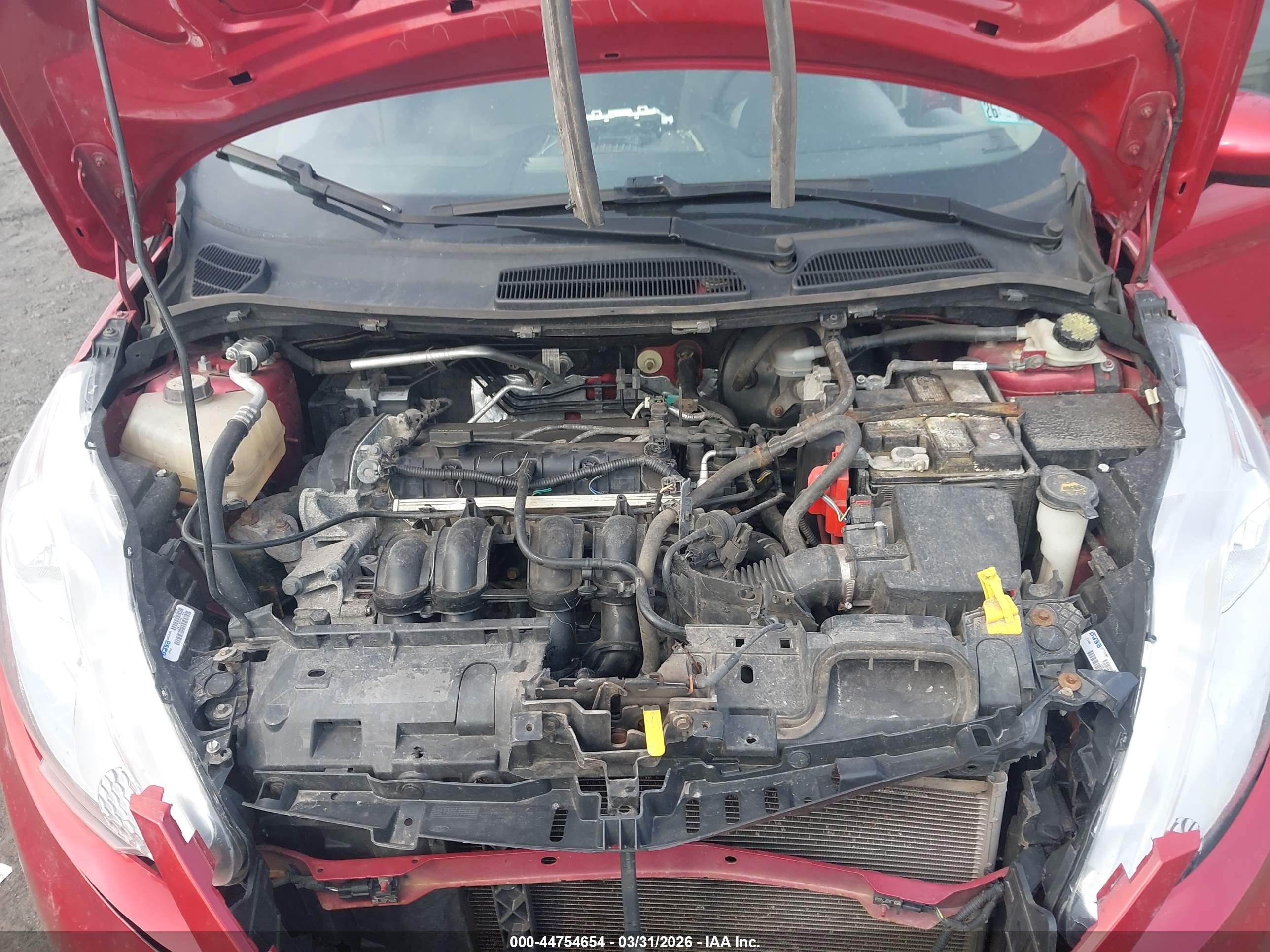 FORD FIESTA image 10