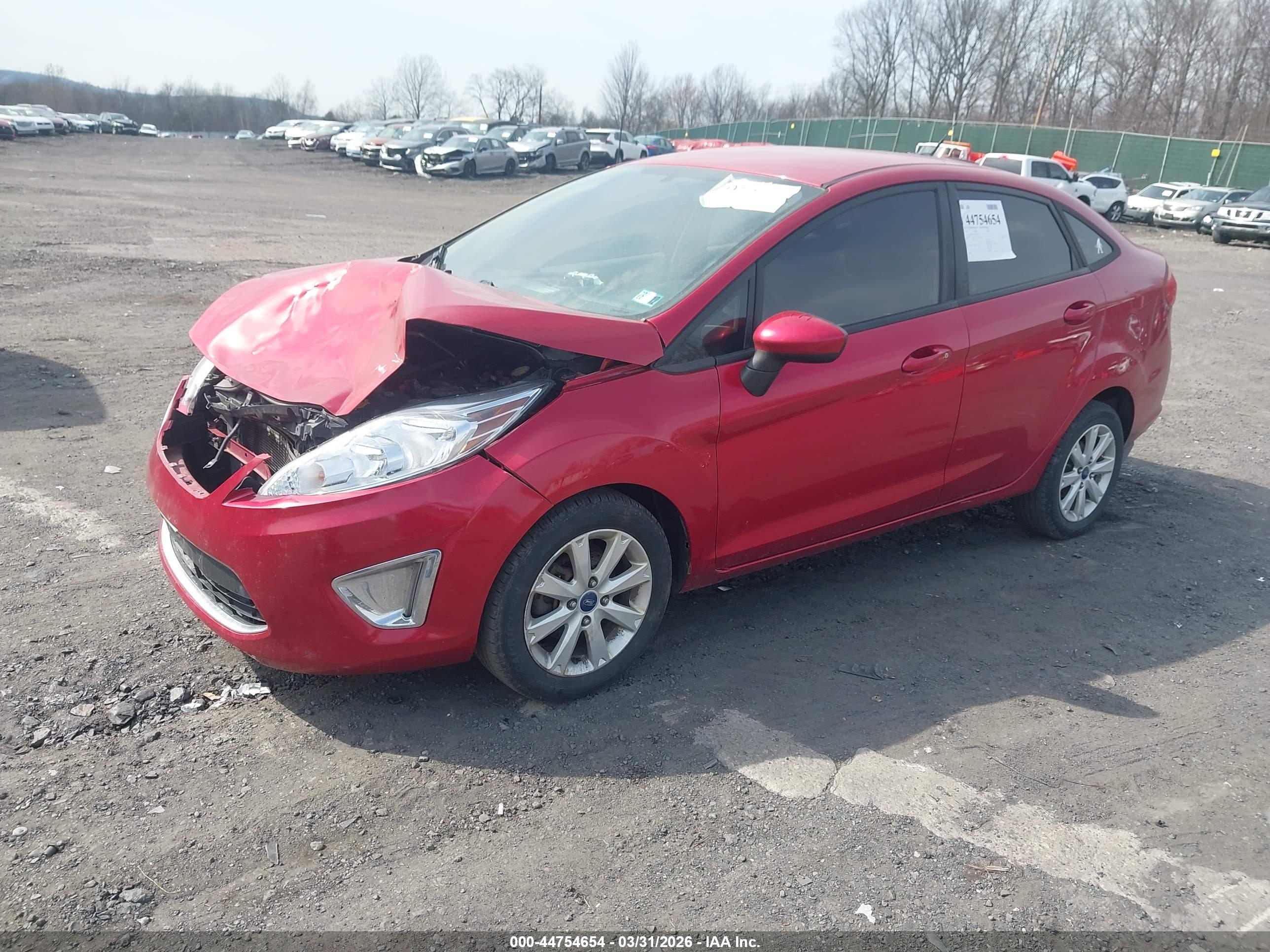FORD FIESTA image 2