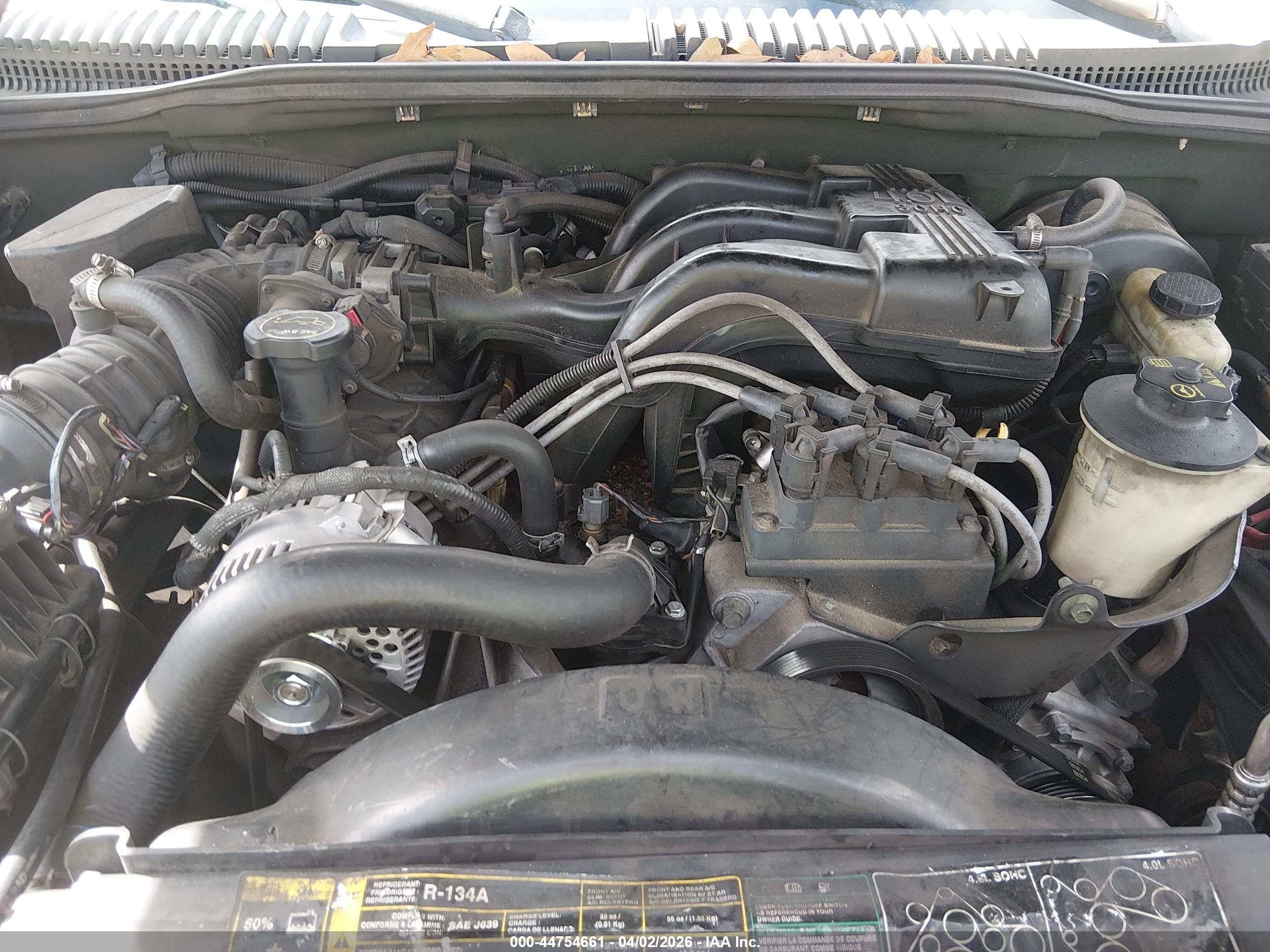 FORD EXPLORER image 10