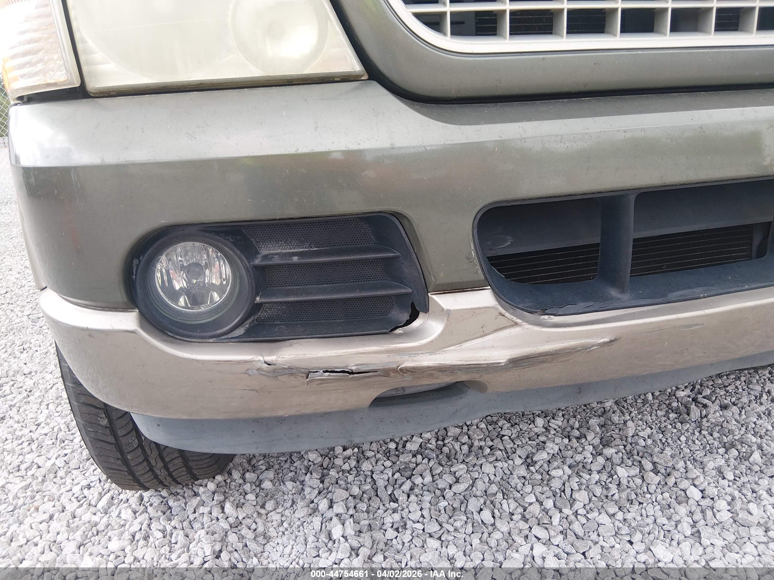 FORD EXPLORER image 6