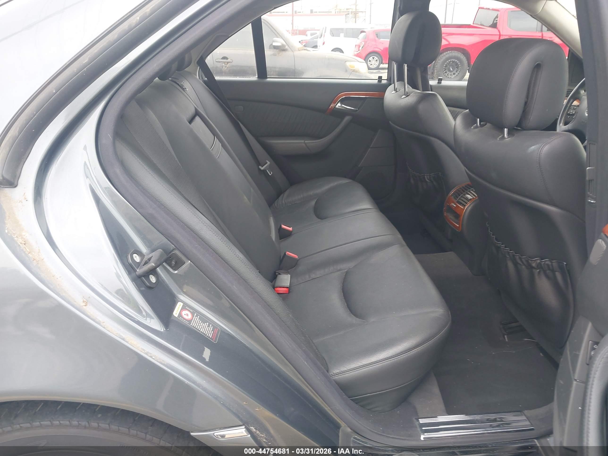 MERCEDES-BENZ S image 8