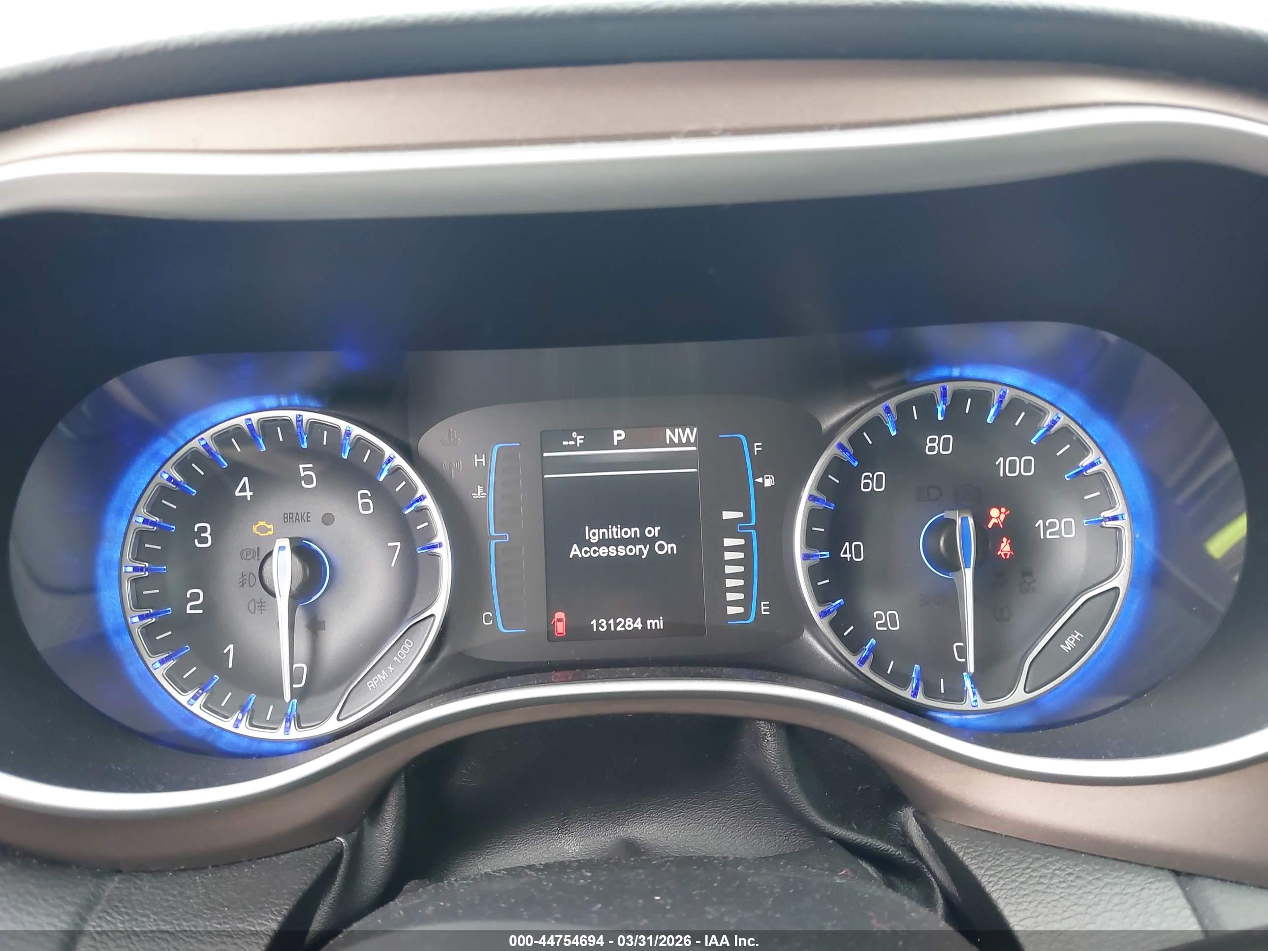 CHRYSLER PACIFICA image 7