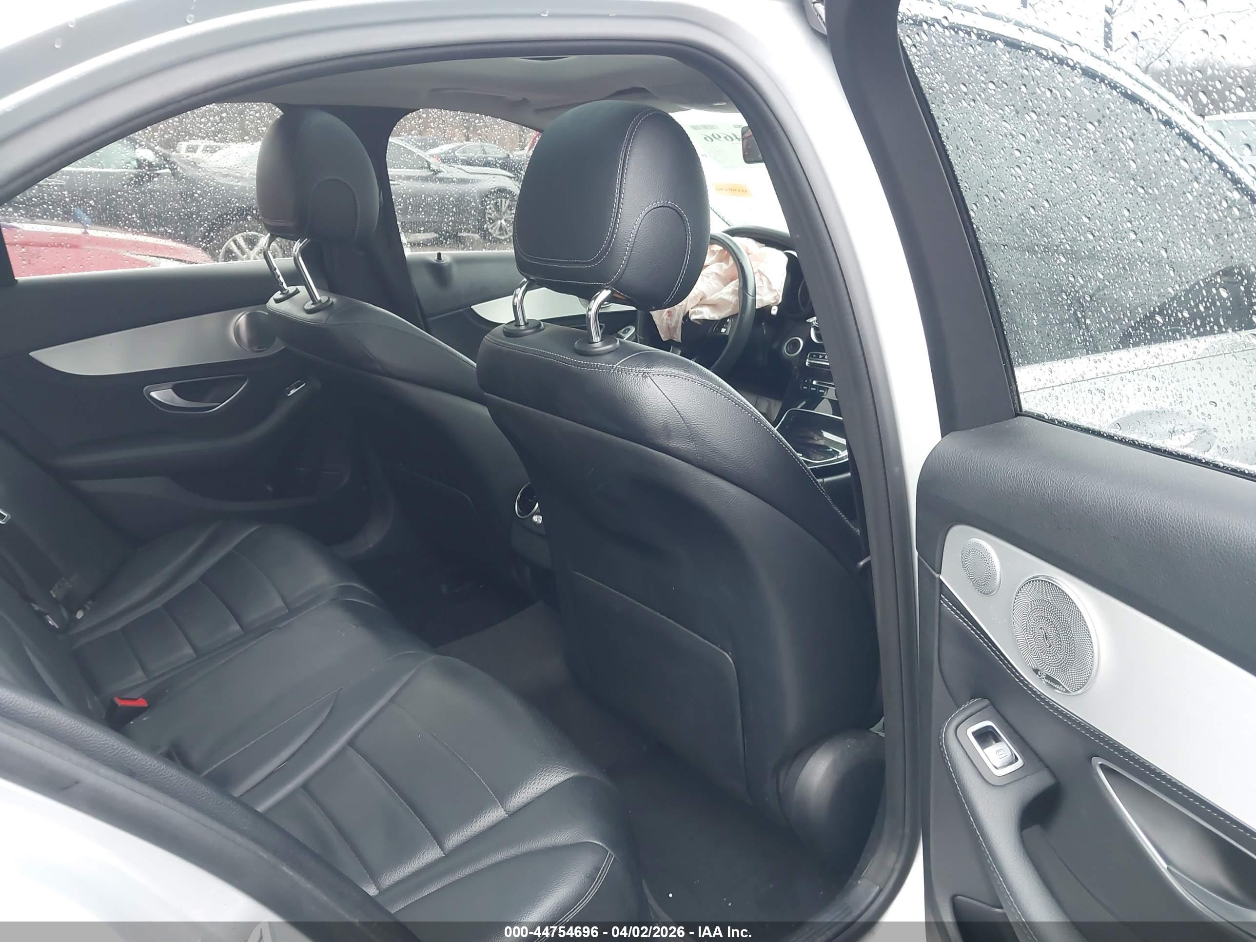MERCEDES-BENZ C image 8
