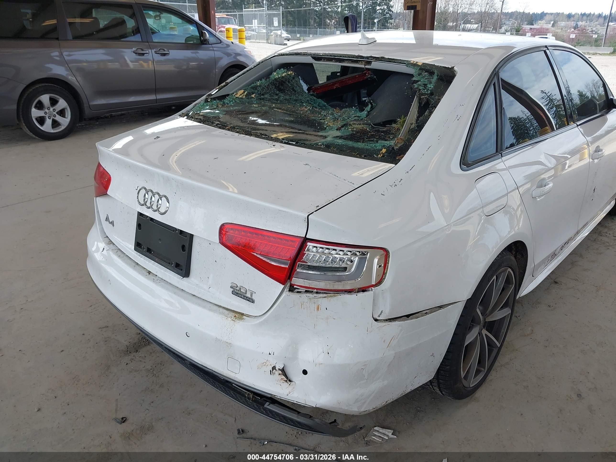 AUDI A4 image 6